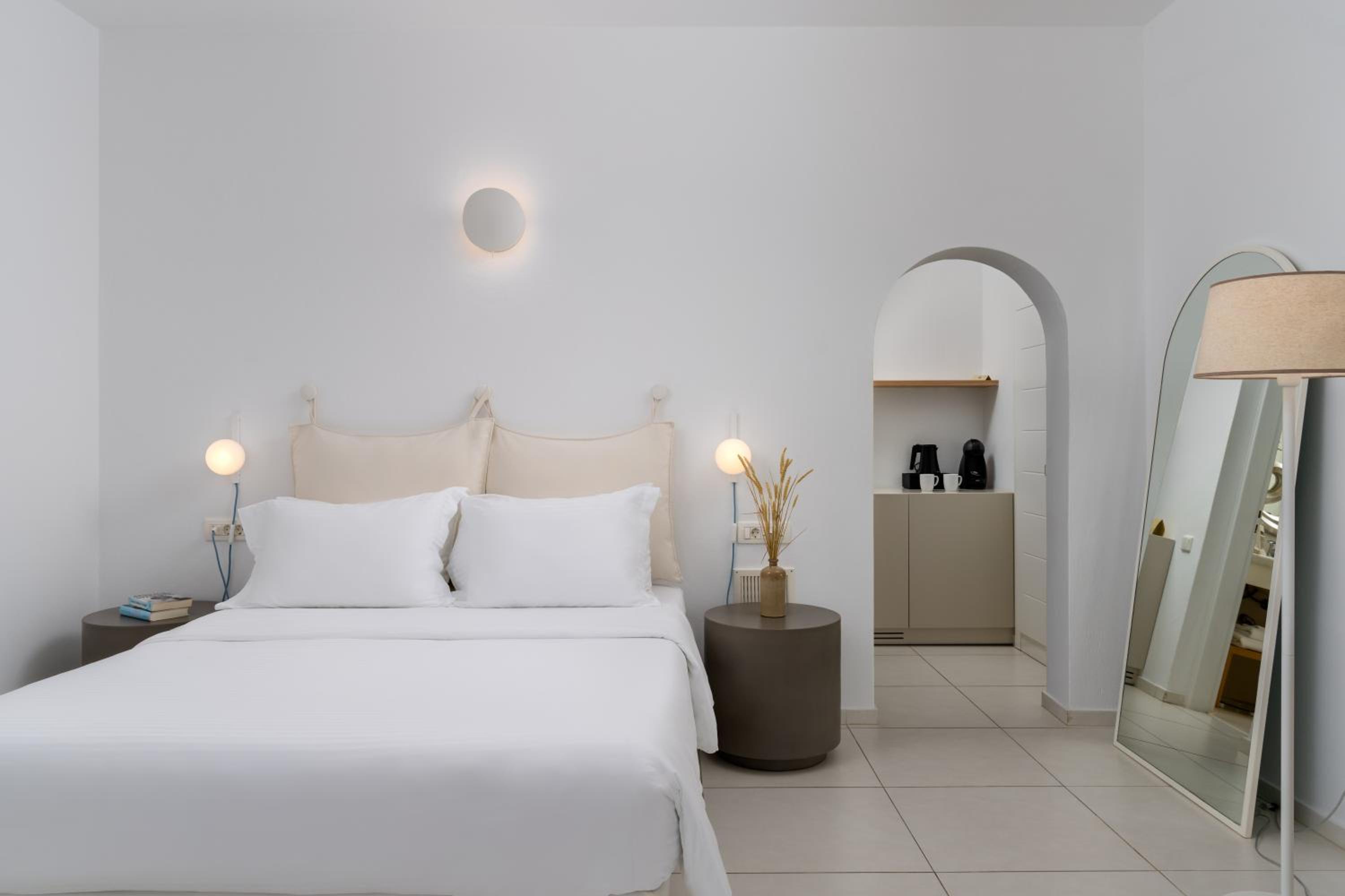 Standard Room with Sea View - Photo 7