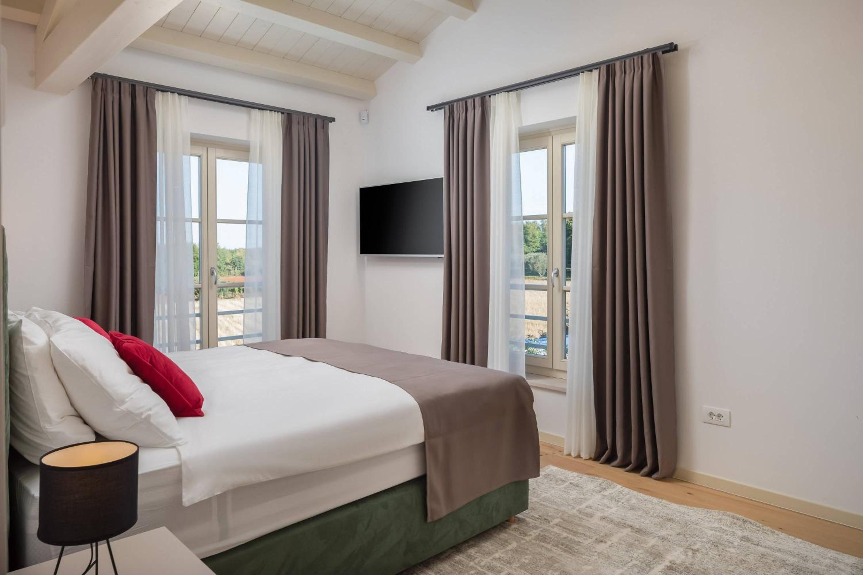 Deluxe Villa