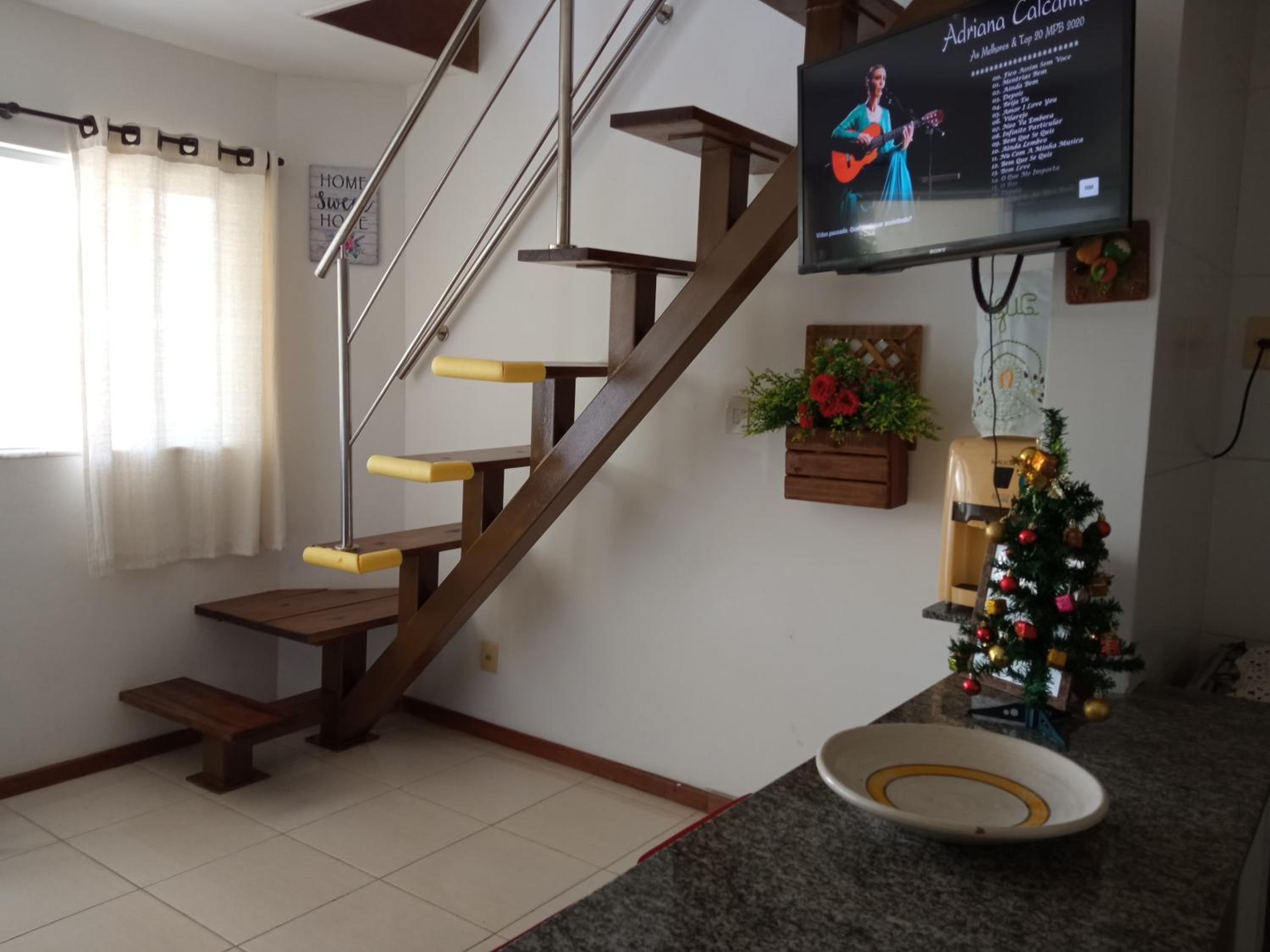 Apartment - Split Level photo 2