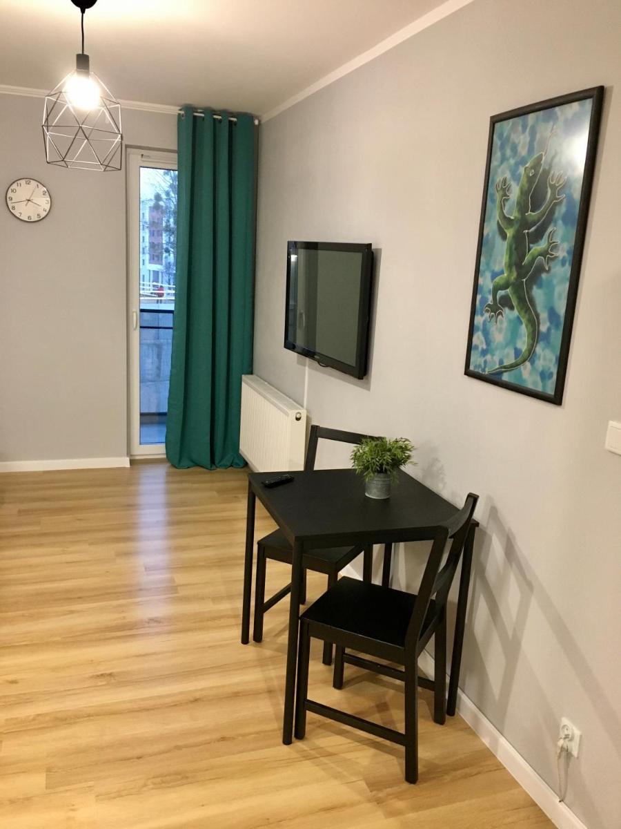 Double Room with Balcony - Photo 2