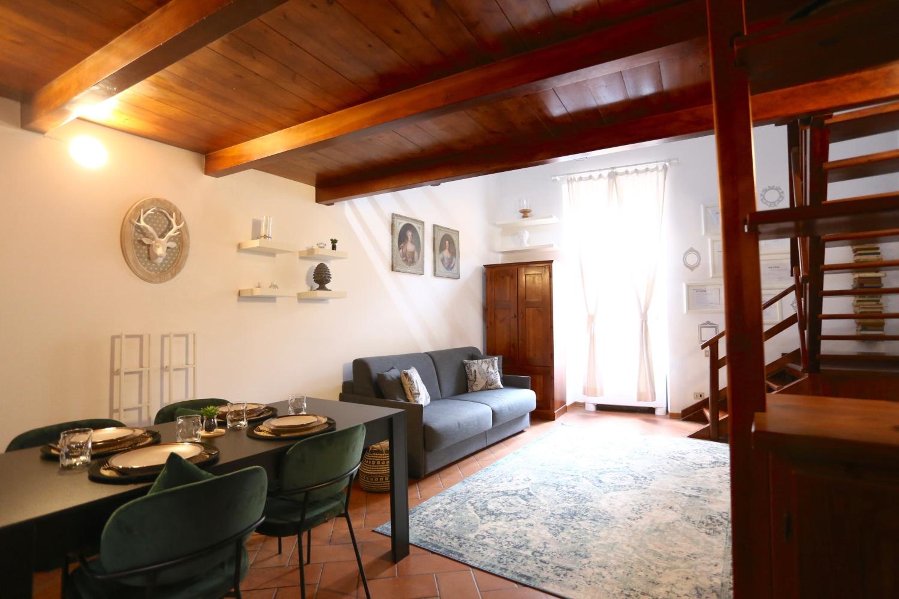 Deluxe Apartment