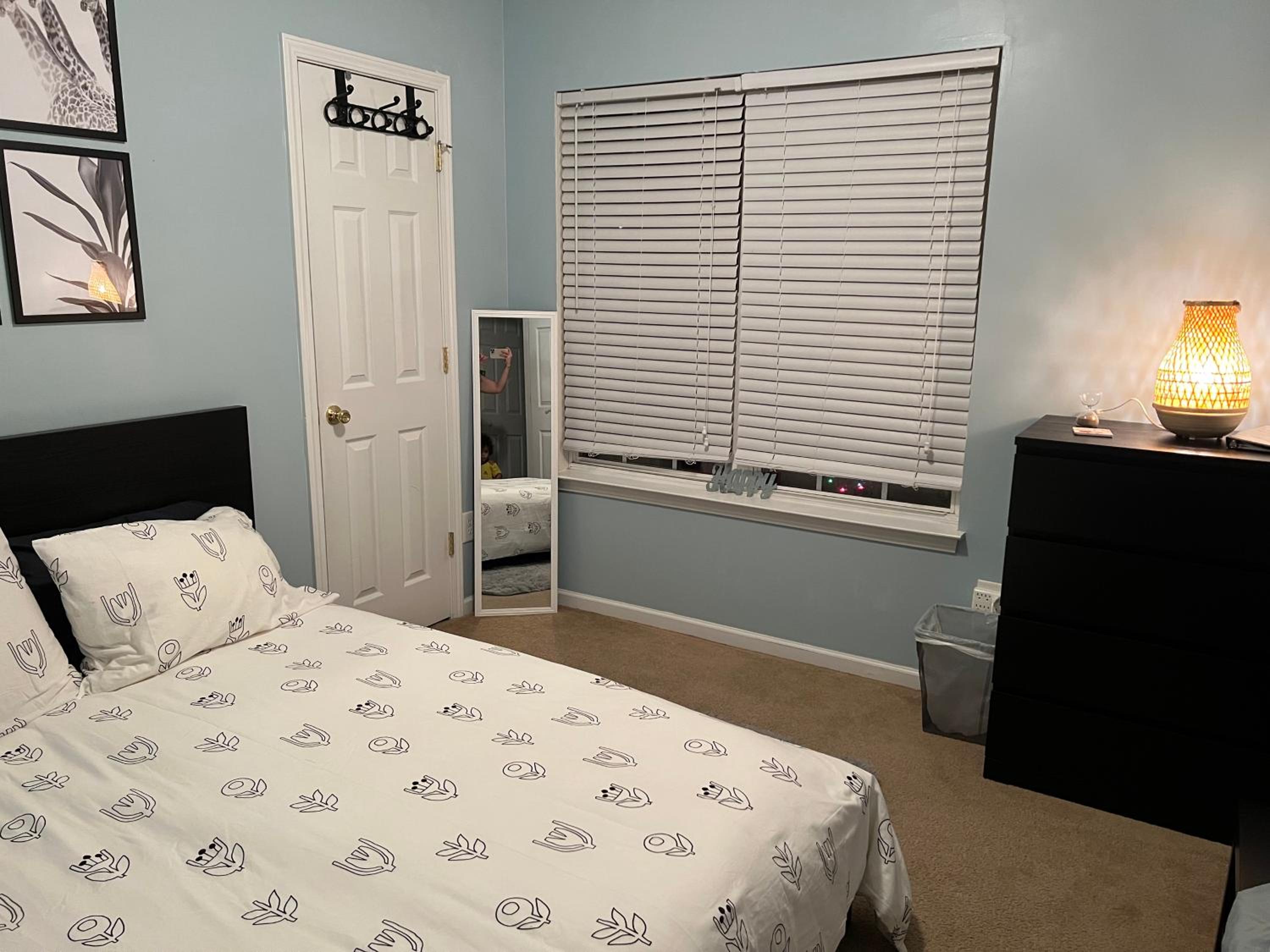 Small Double Room - Photo 5