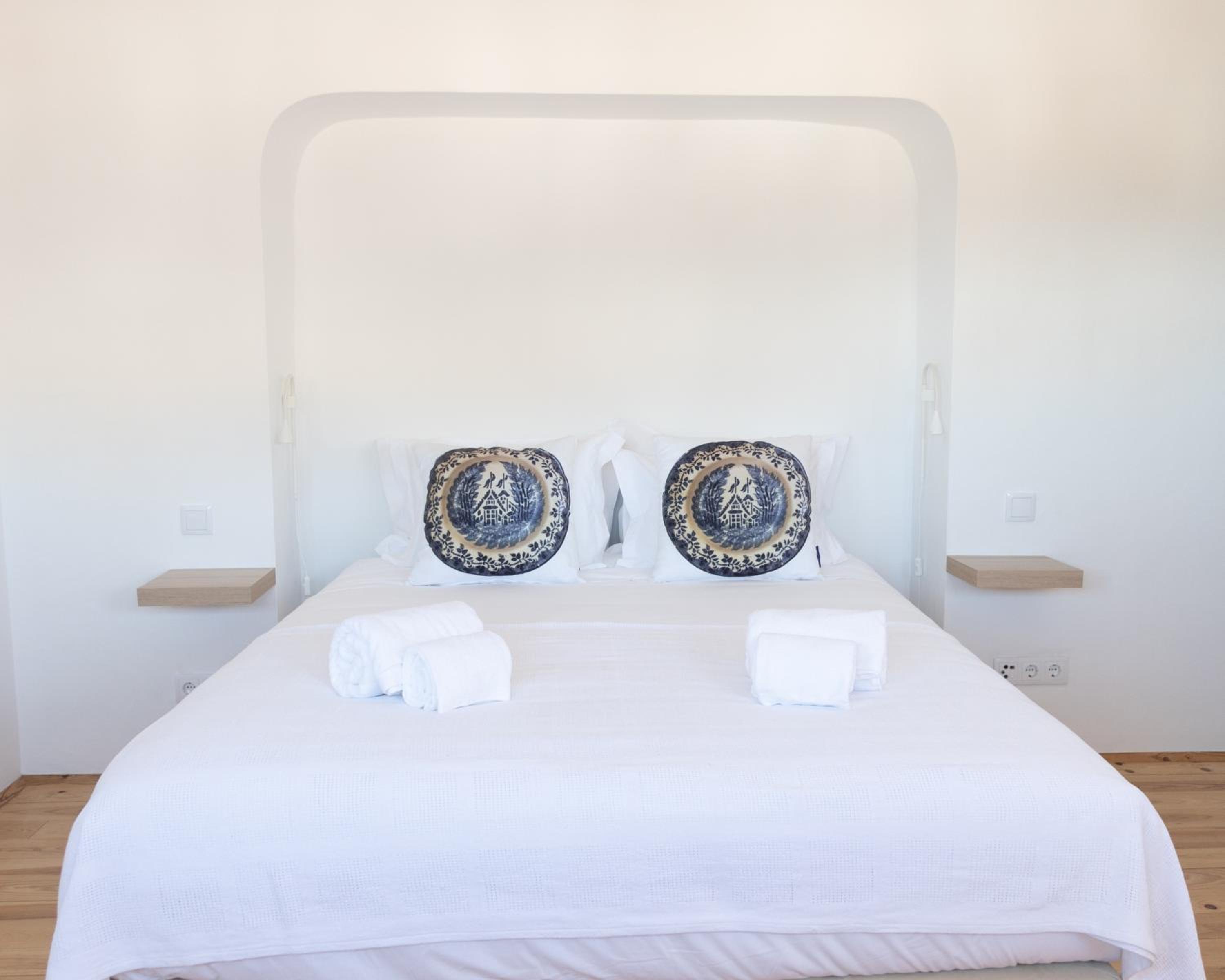 Deluxe Double Room with Castle View - Photo 2