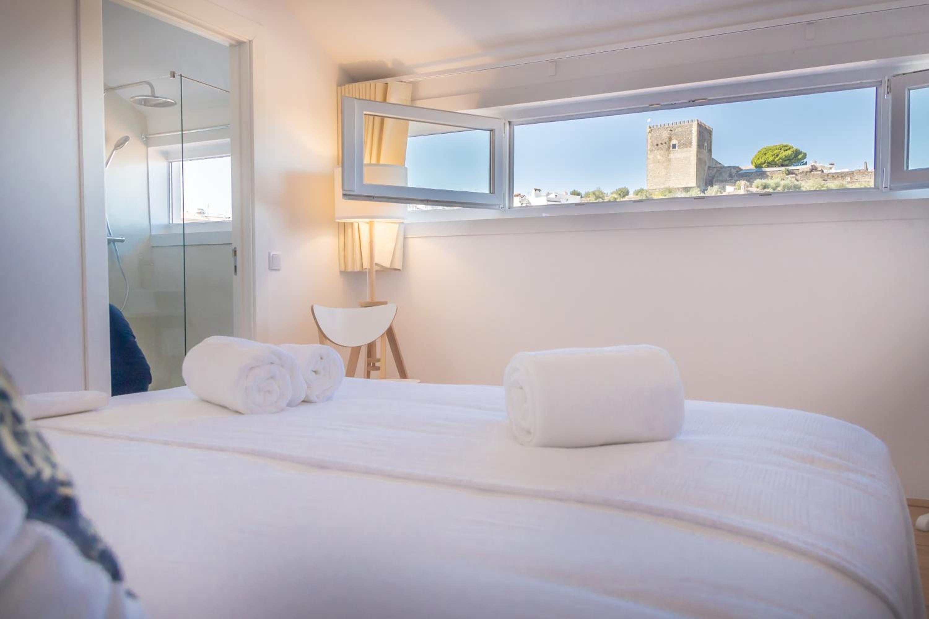 Deluxe Double Room with Castle View - Photo 3