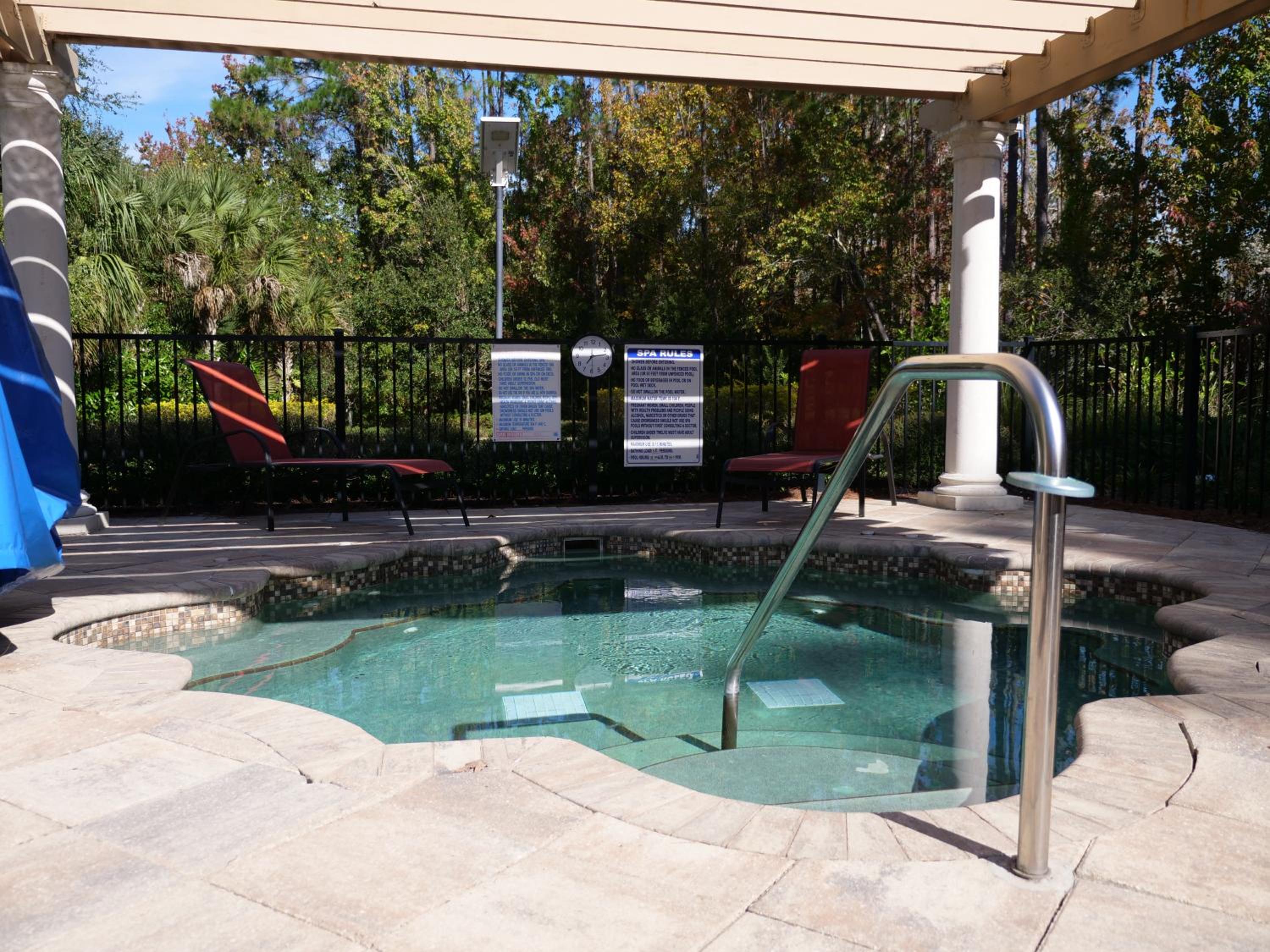 Three-Bedroom House - Photo 34
