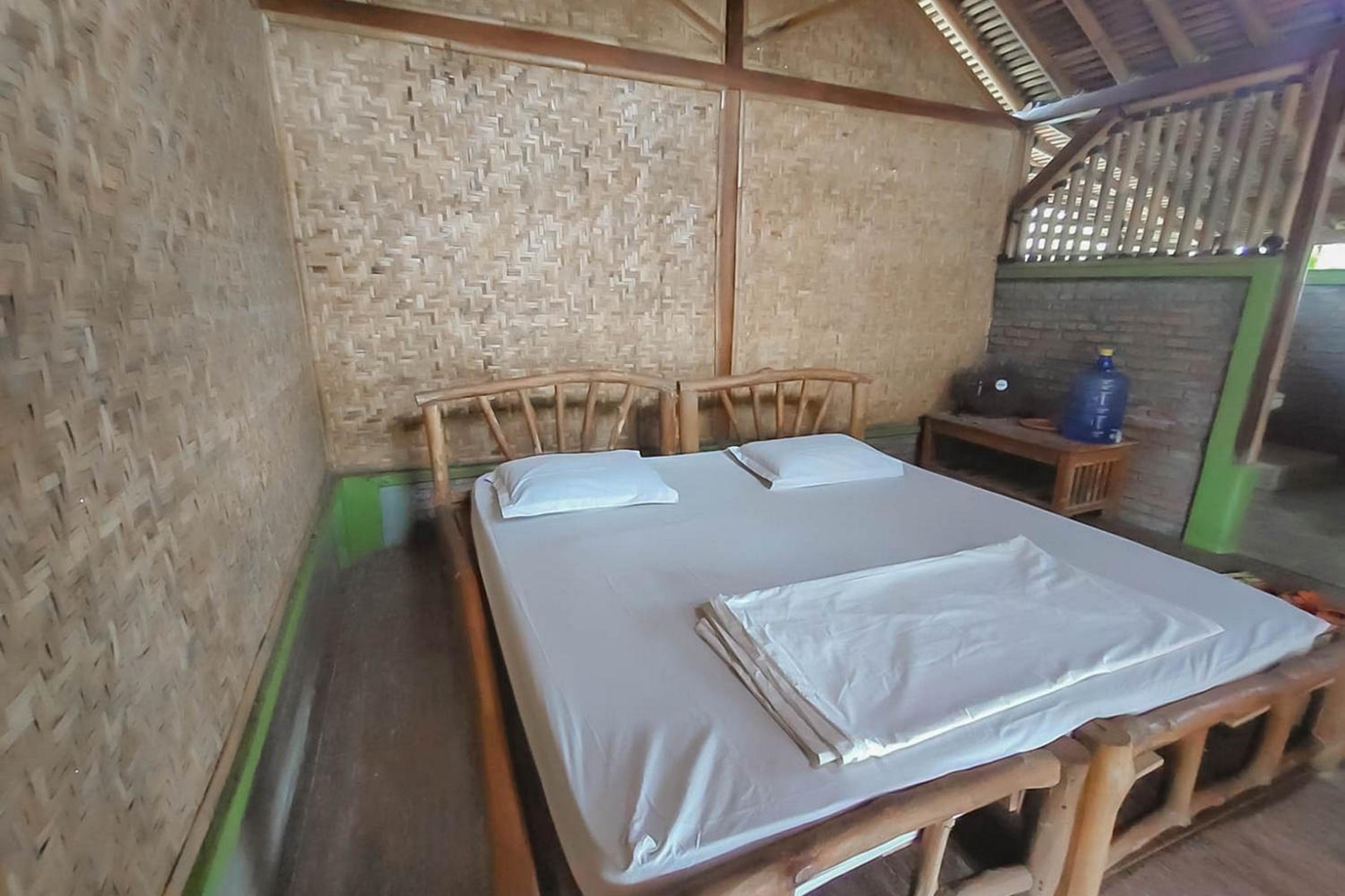 Standard Double Room with Fan photo 2