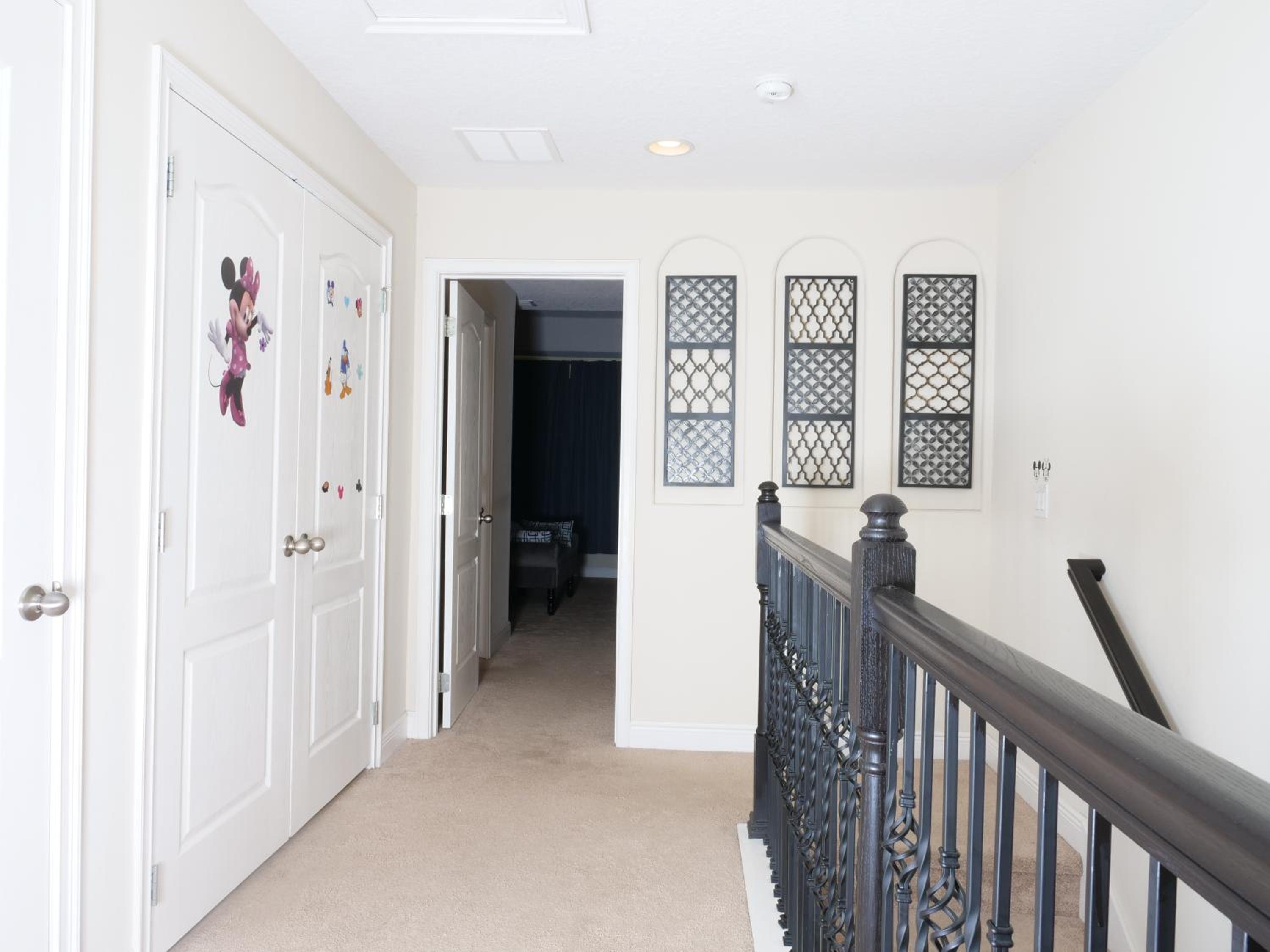 Three-Bedroom Townhouse - Photo 33