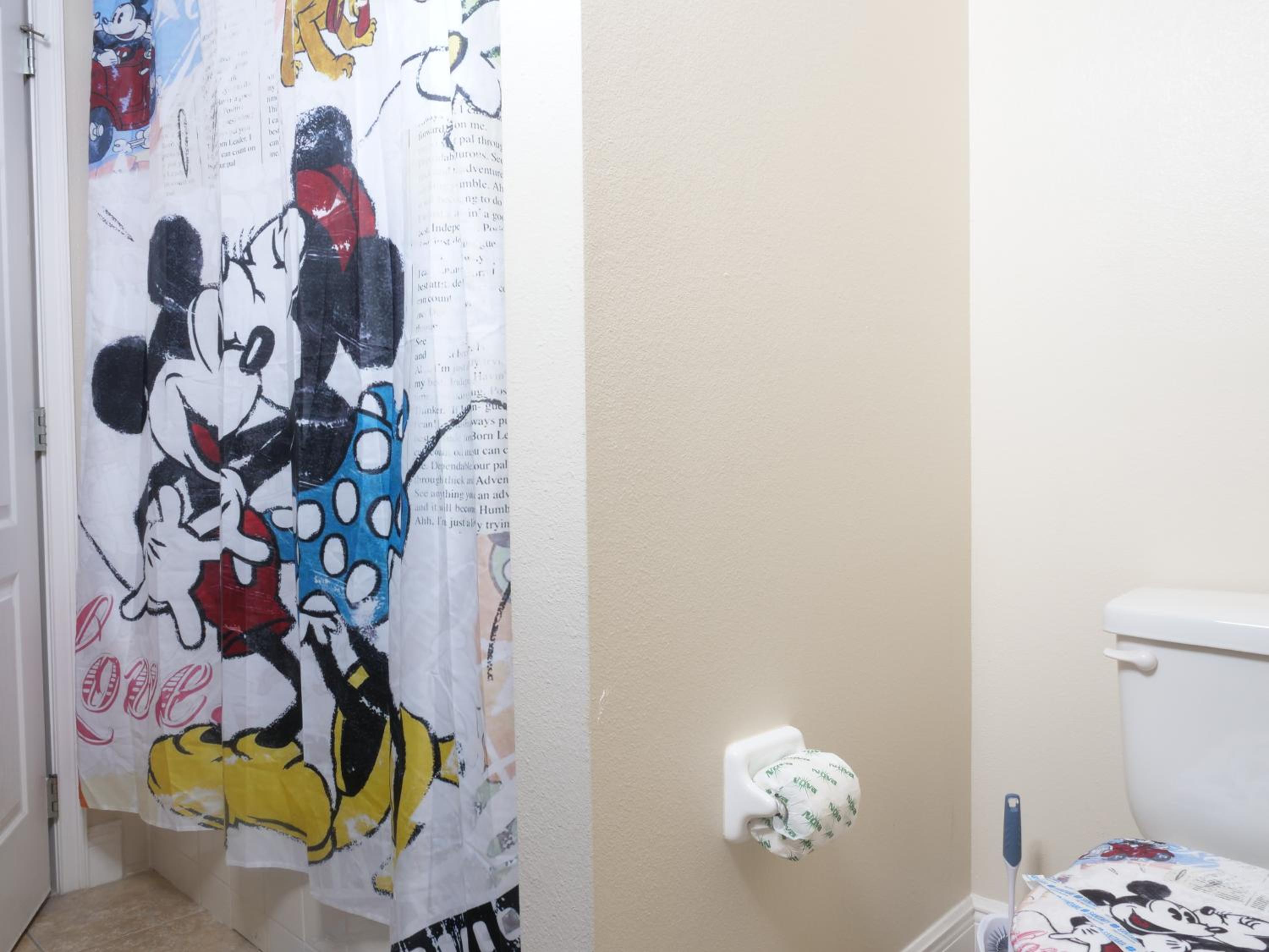 Three-Bedroom Townhouse - Photo 34