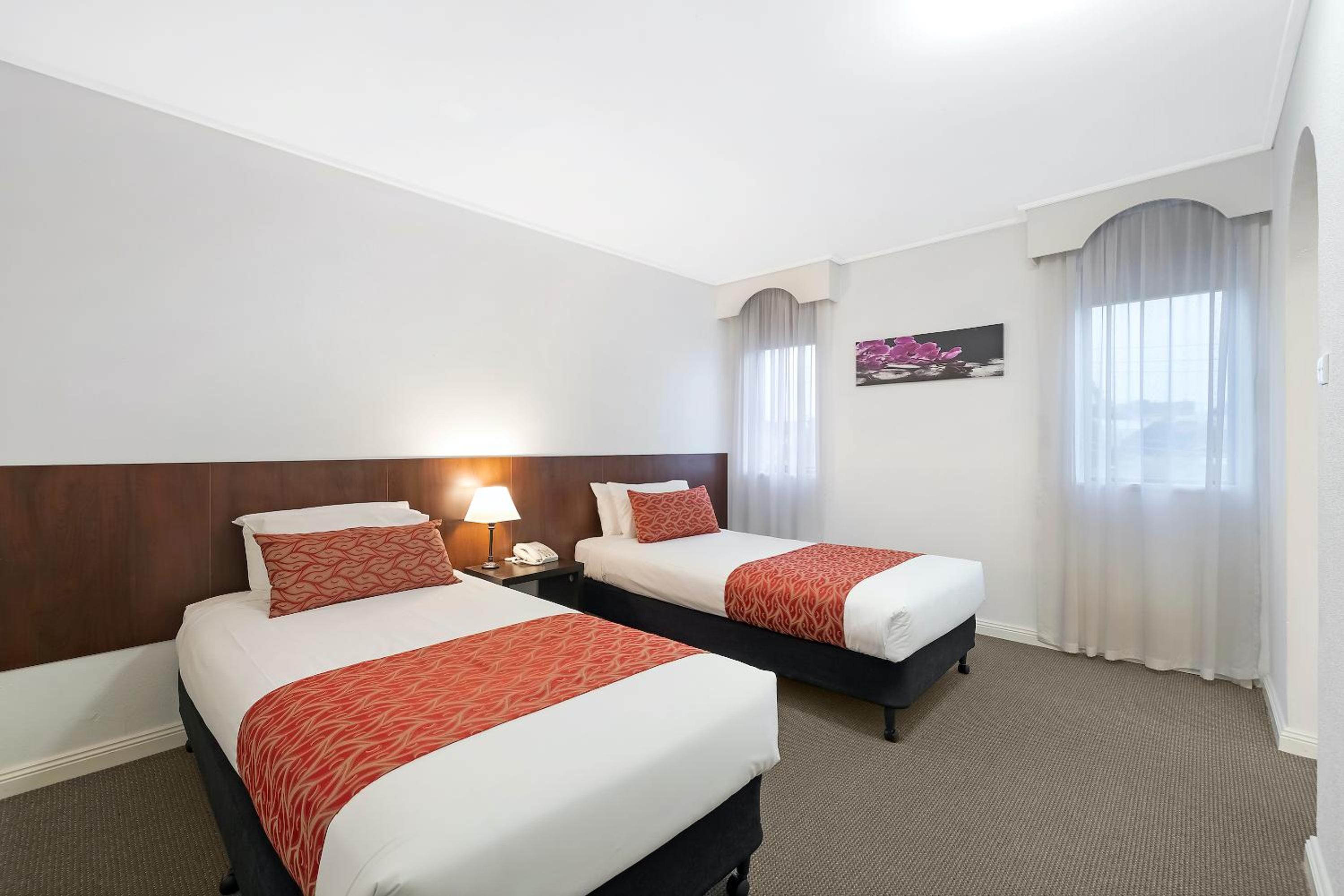 Family Suite - Photo 9