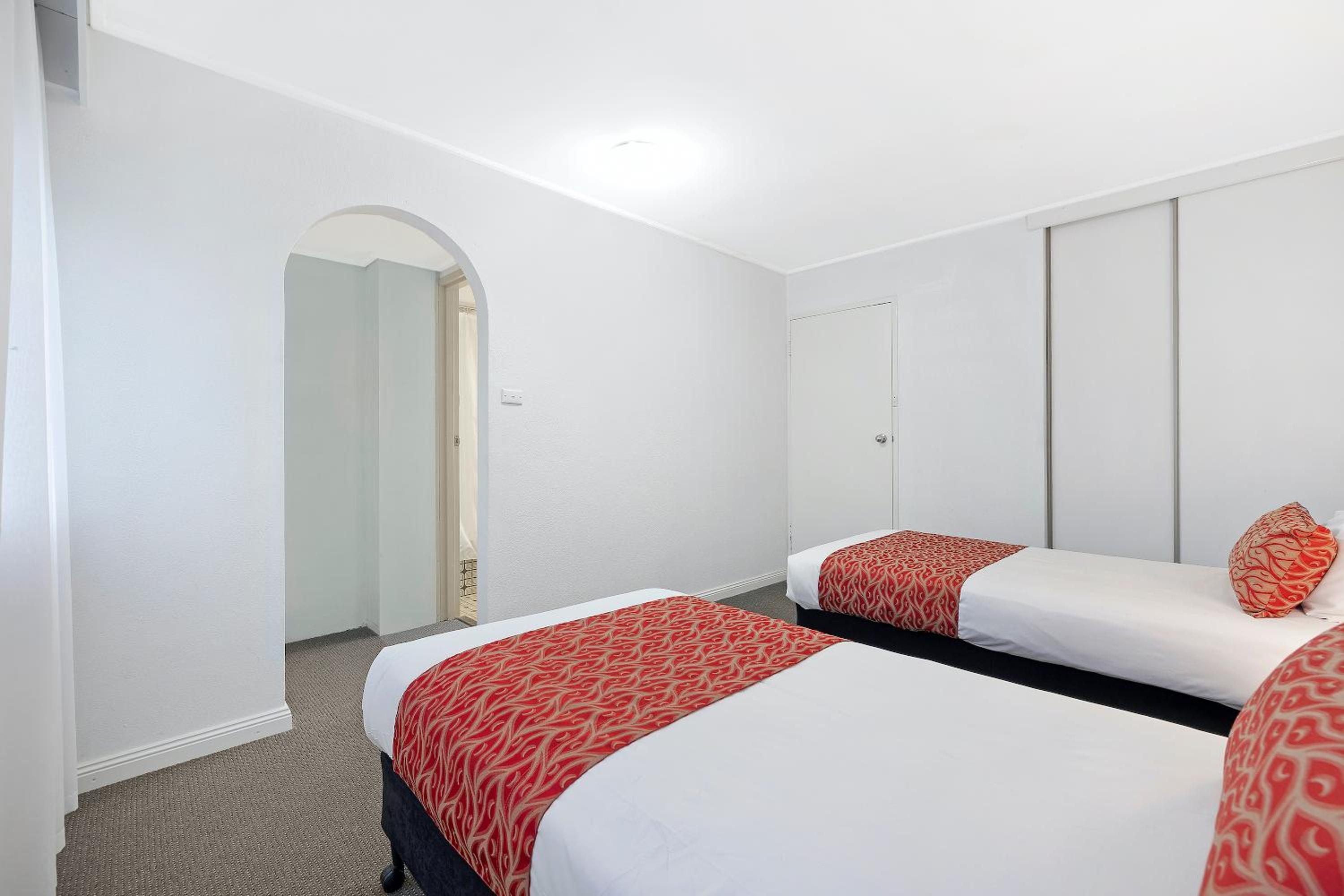 Family Suite - Photo 6