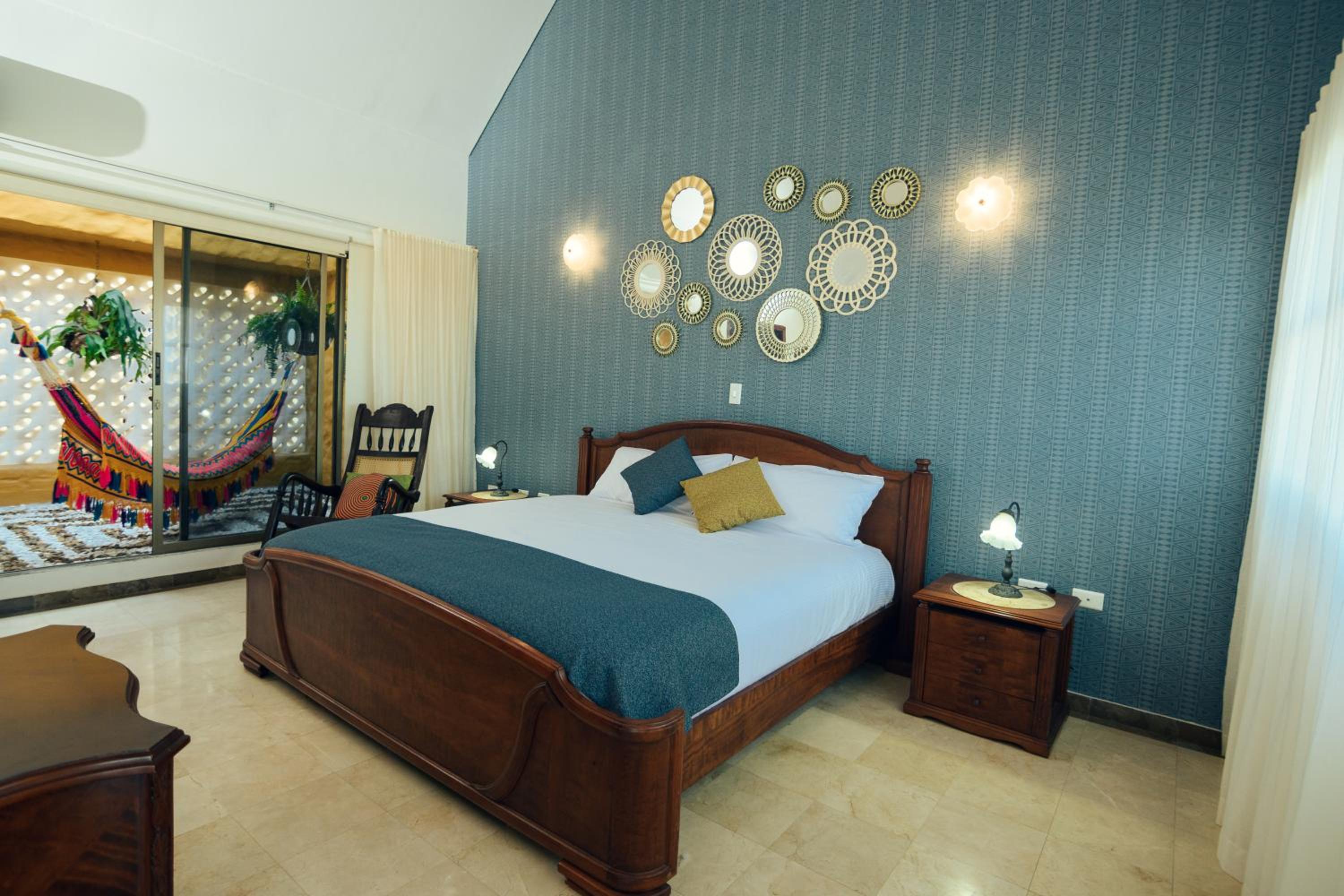 King Suite with Ocean View photo 3
