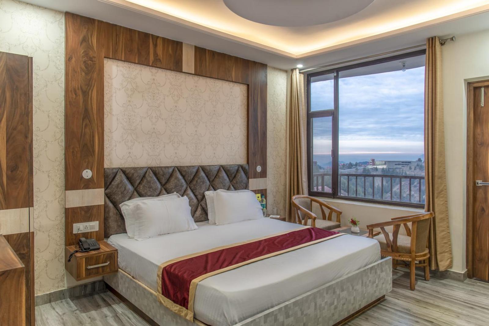 Double Room with Balcony photo 2