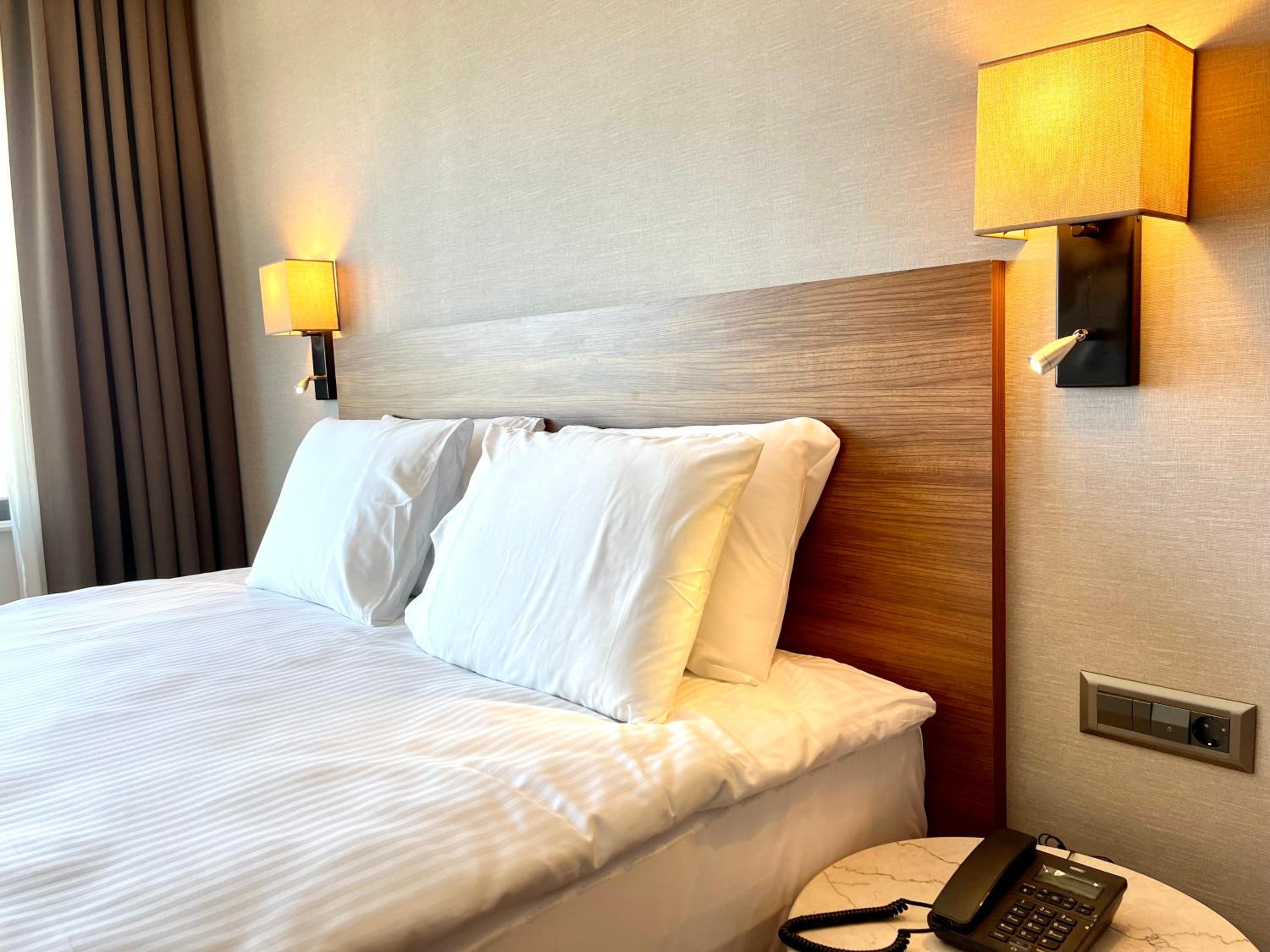 Standard King Room