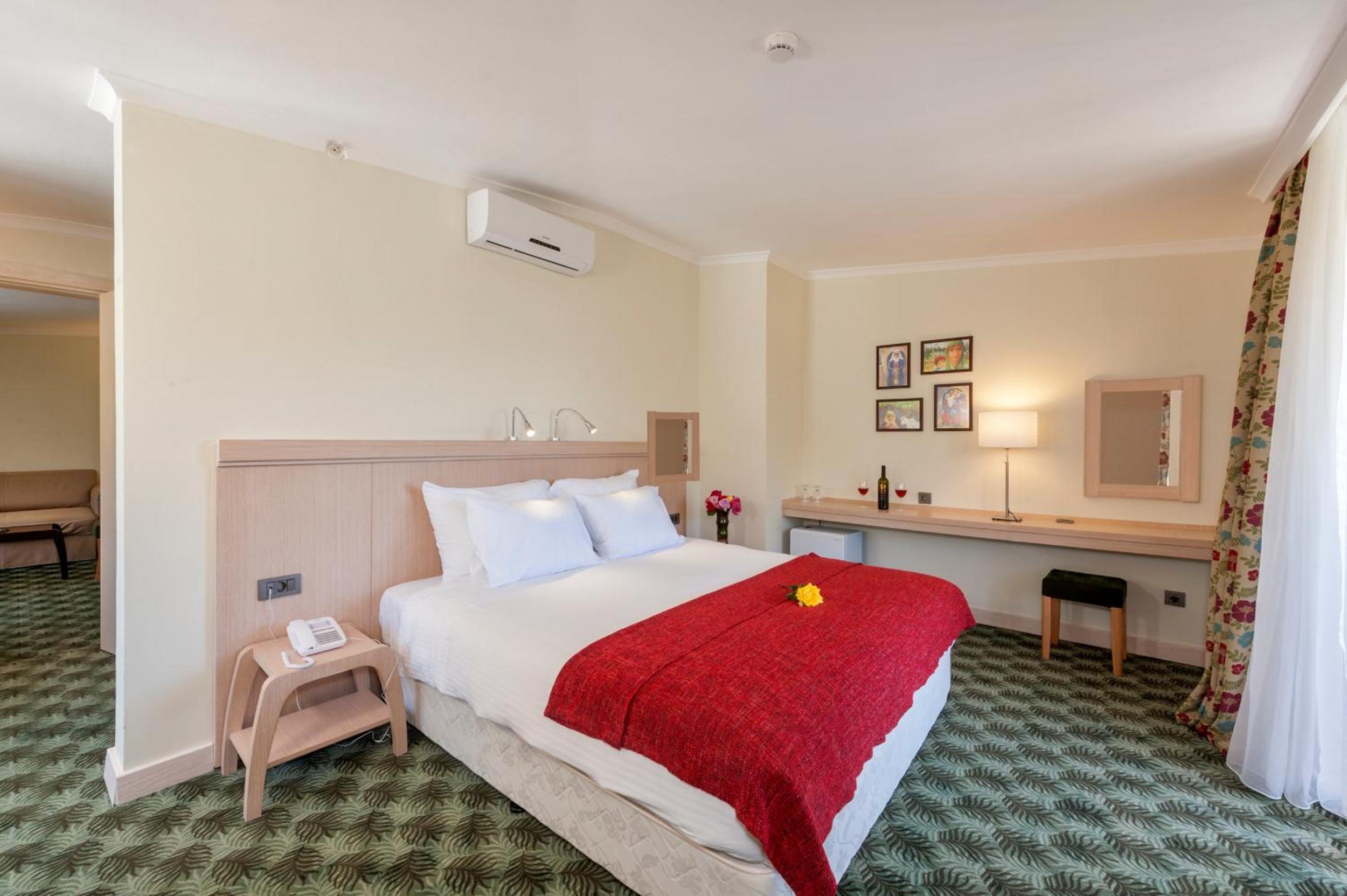 Triple Room With Mountain View photo 1