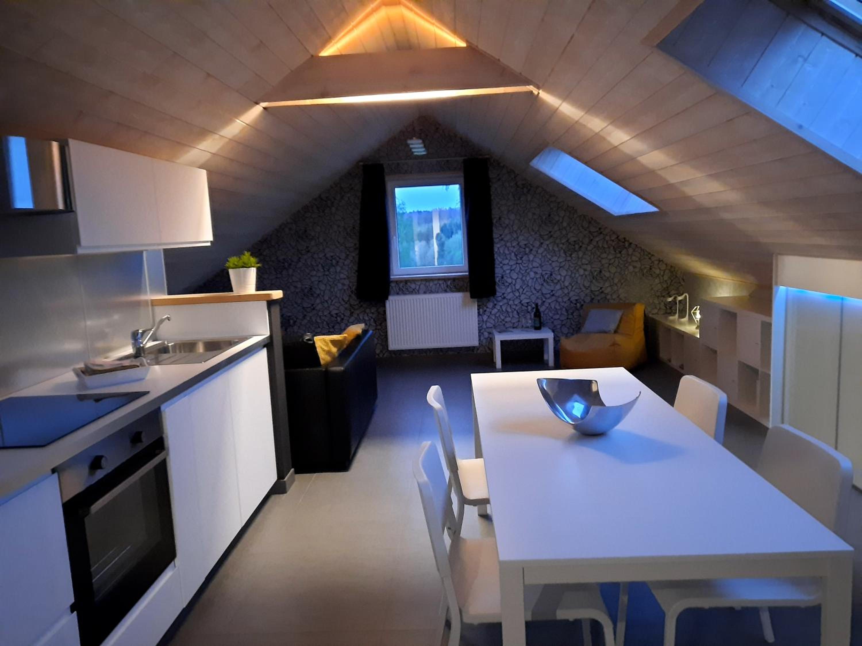 One-Bedroom House photo 1