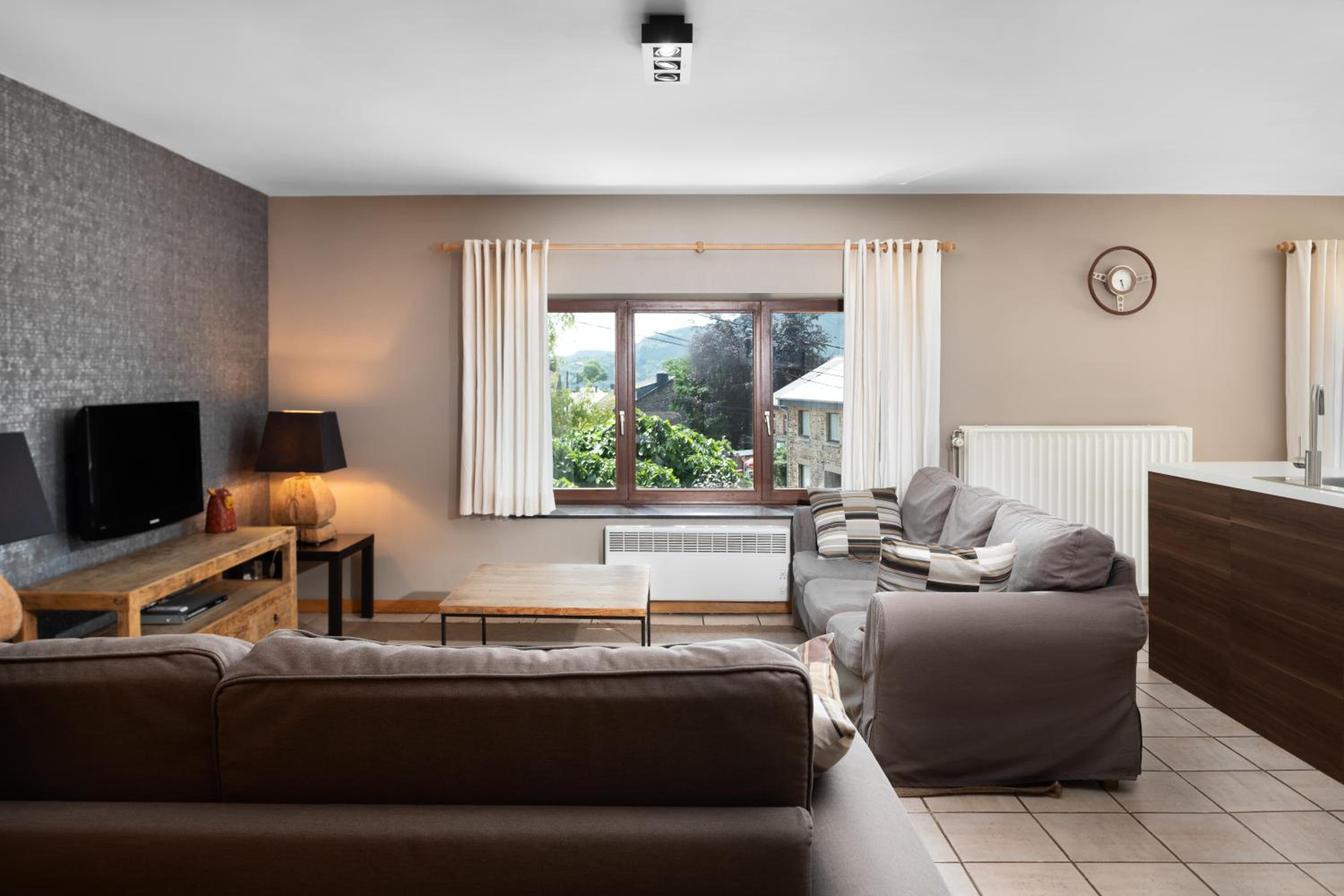 Two-Bedroom Apartment (4 Adults) - Photo 1