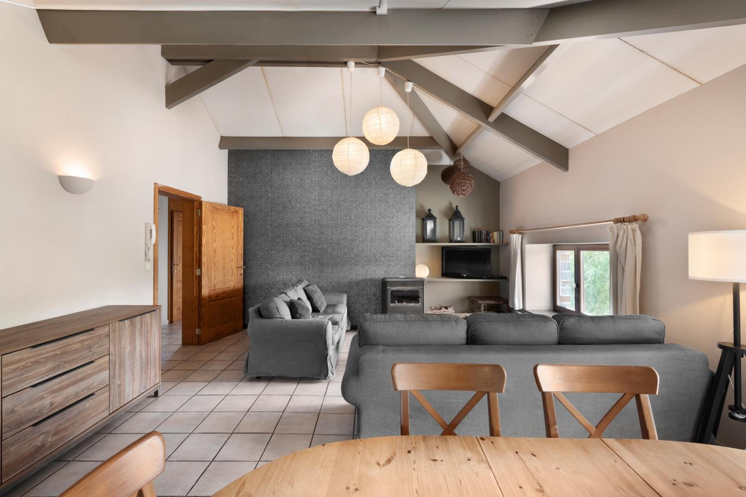 Two-Bedroom Apartment (4 Adults) - Photo 7