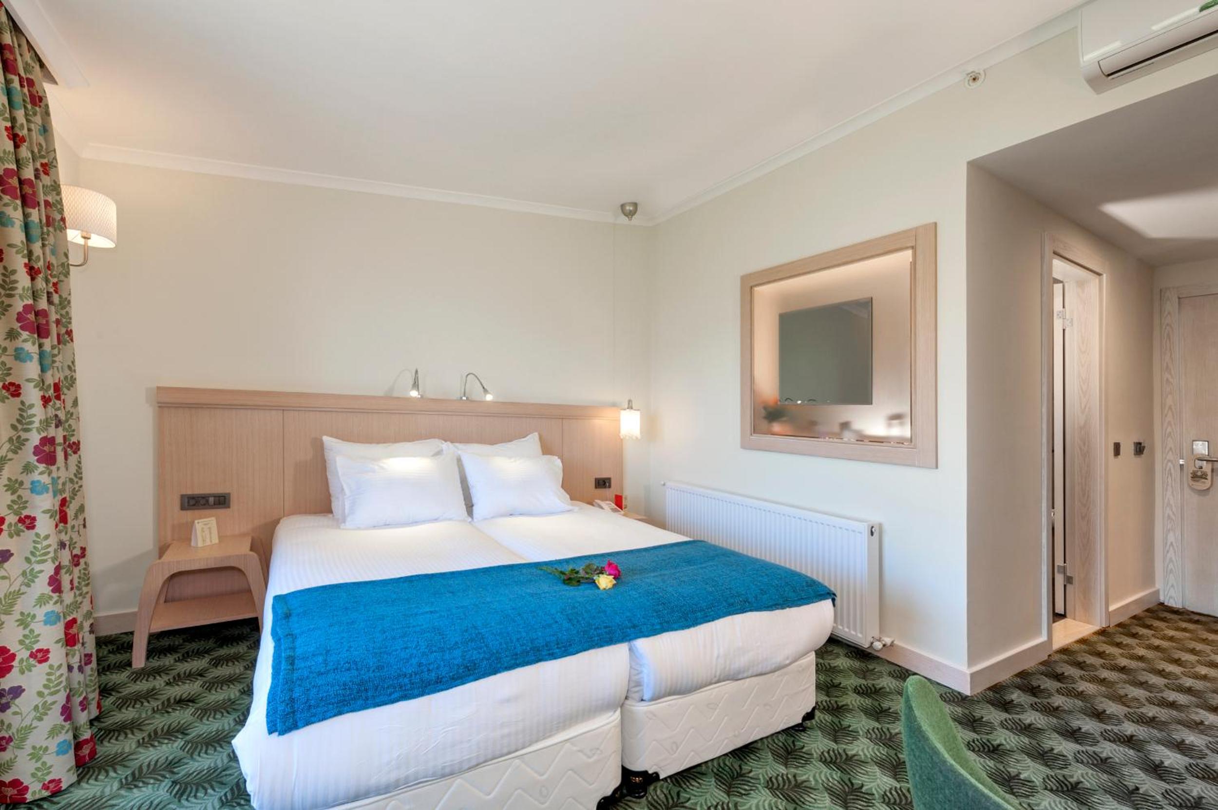 Single Room With Mountain View photo 1