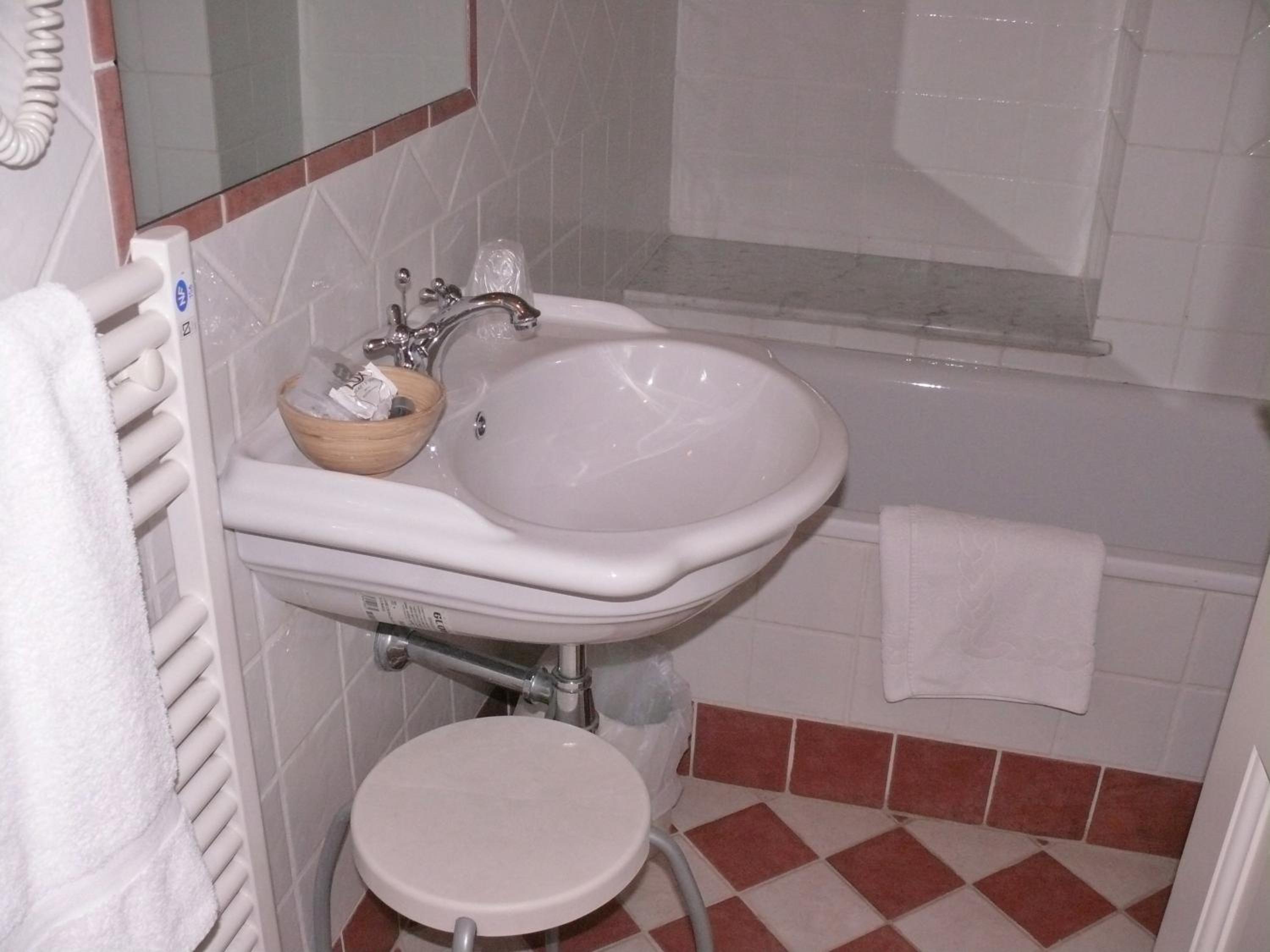Classic Studio (1 Adult) photo 3