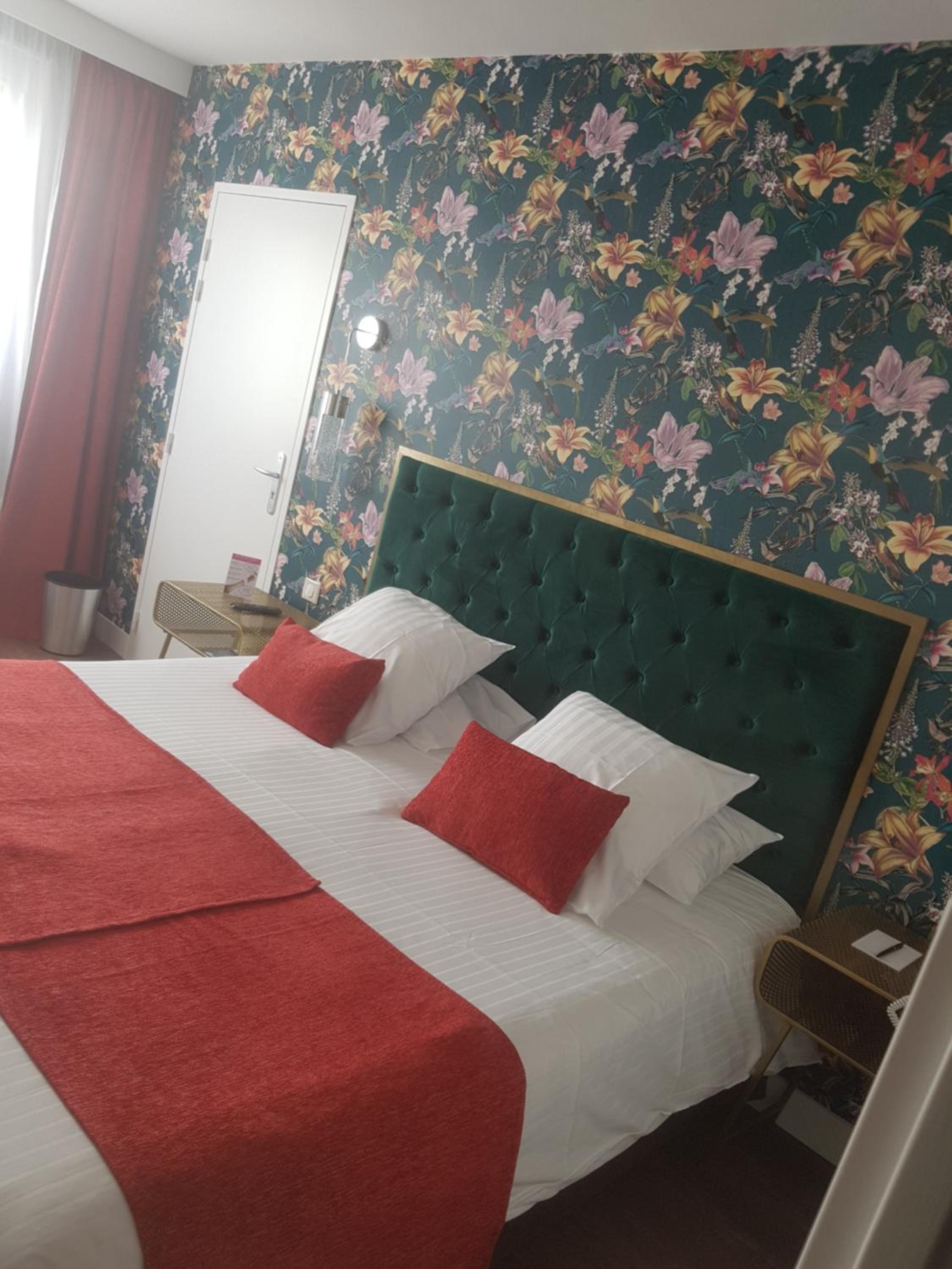 Deluxe Double or Twin Room photo 1