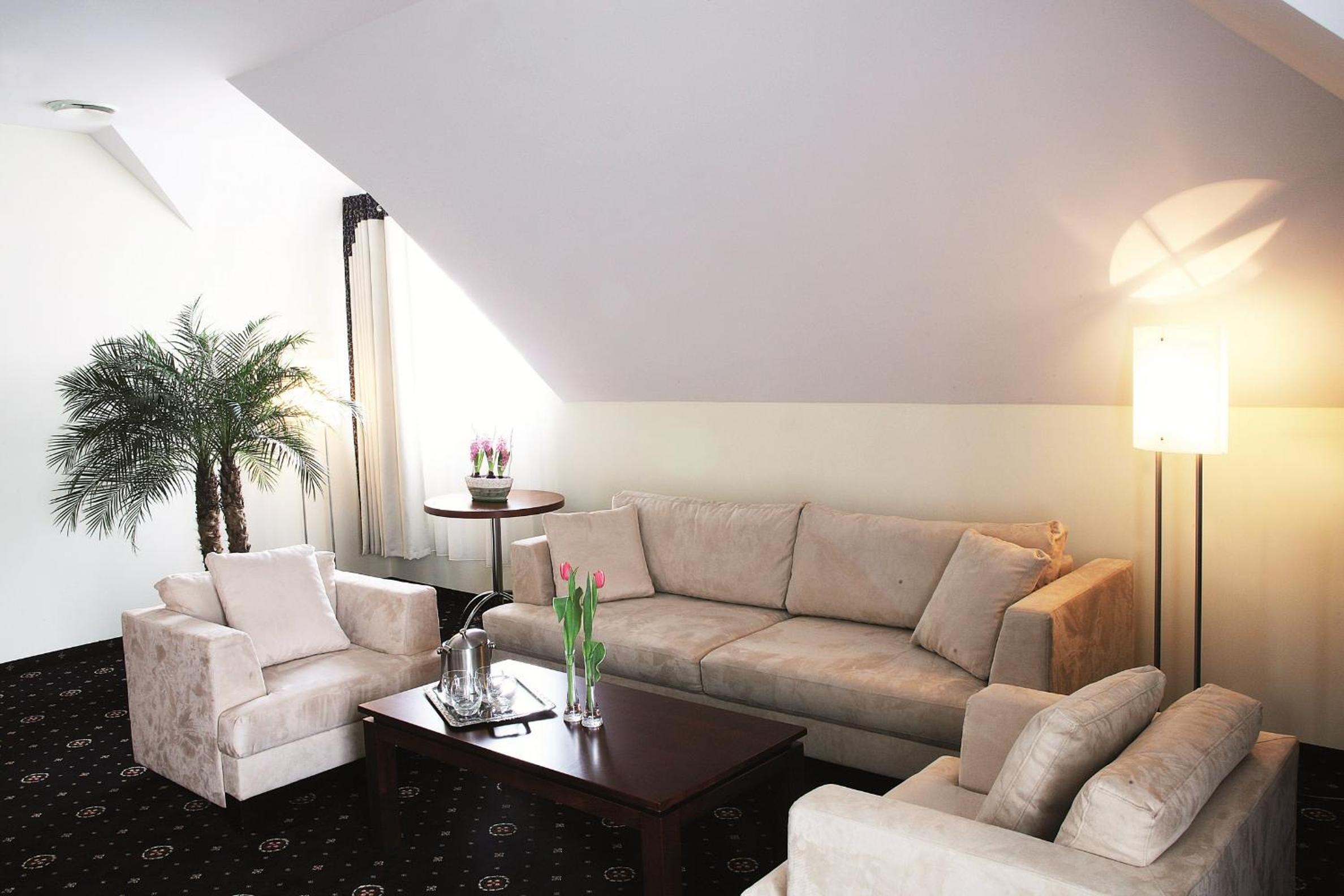 Apartment photo 1