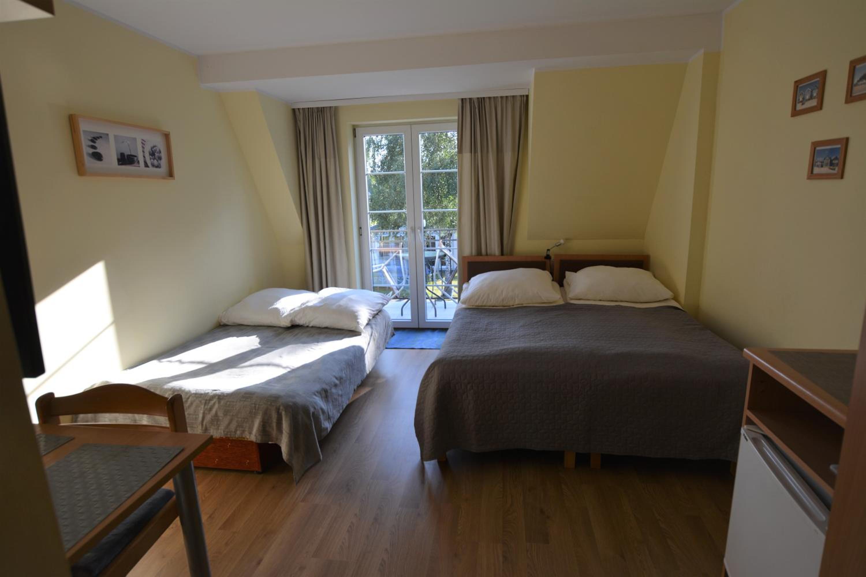 Comfort Triple Room with Balcony photo 2