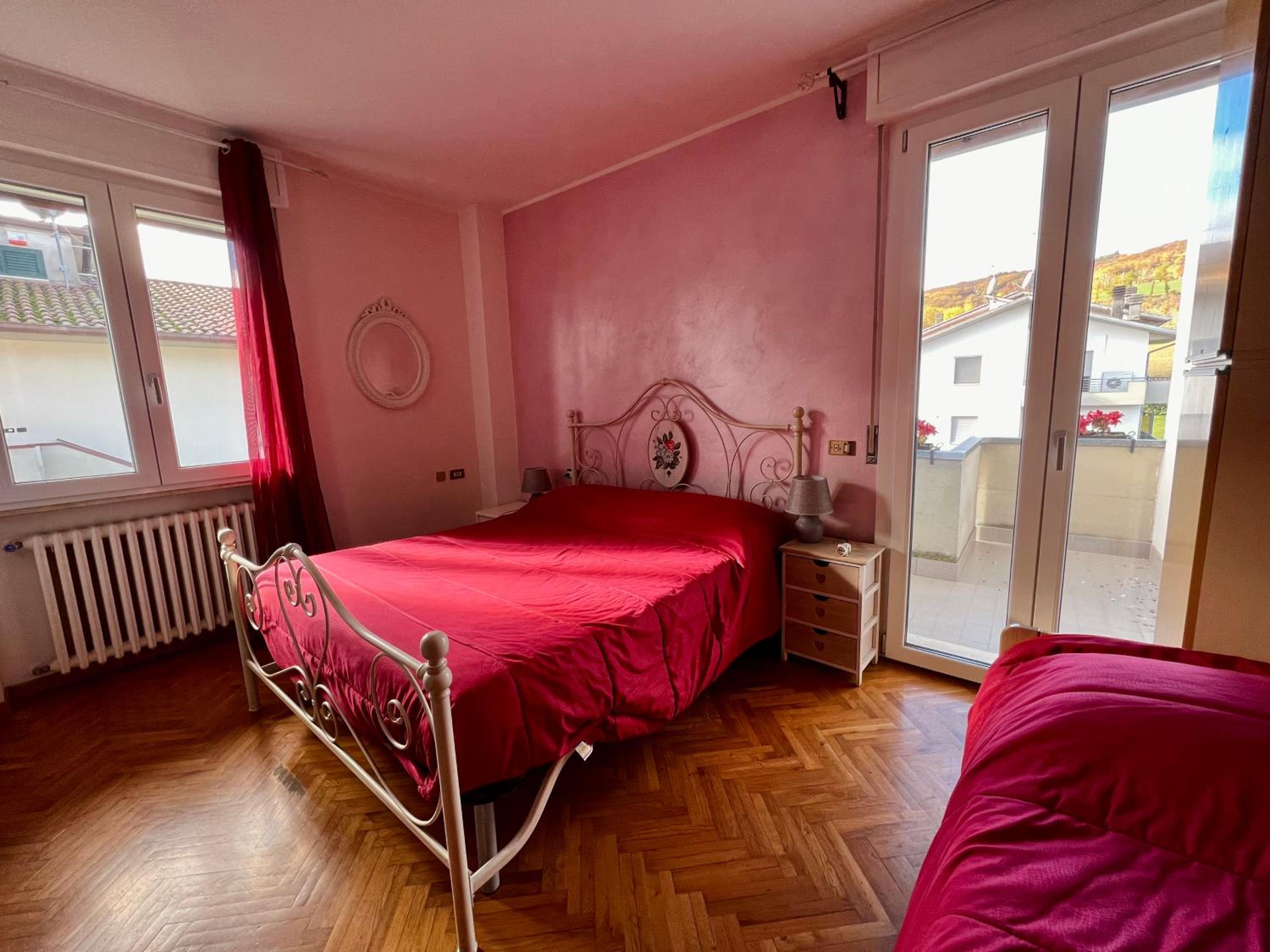 Double or Twin Room with Balcony - Photo 3