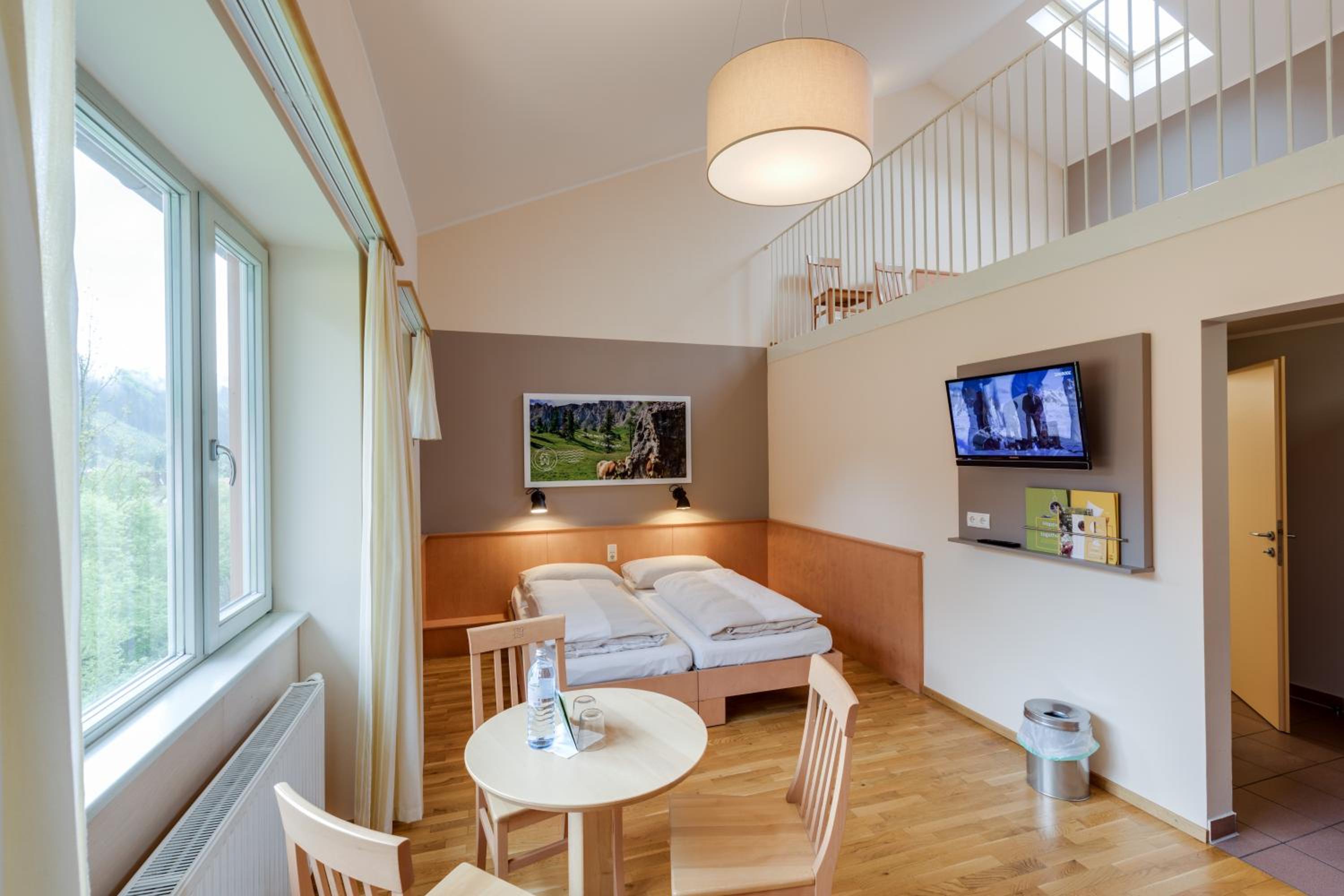 Family Room - Photo 6