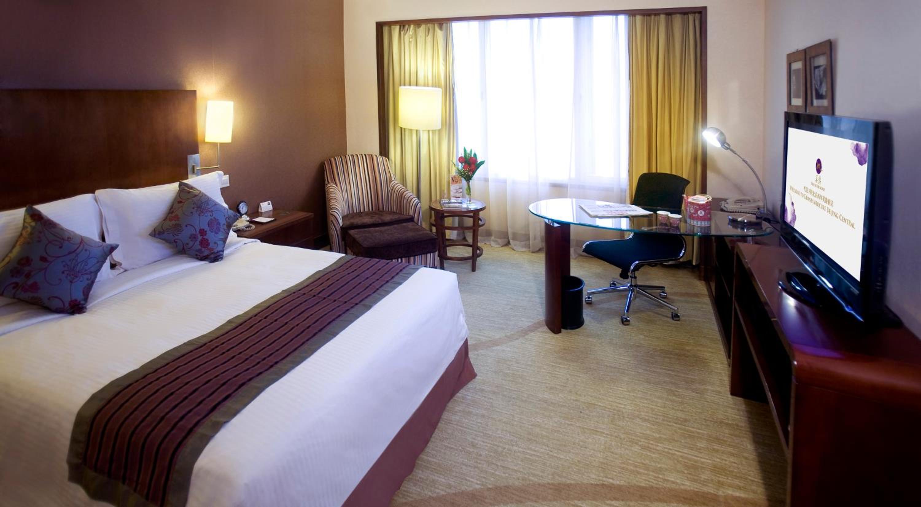Premier Queen Room - Photo 1
