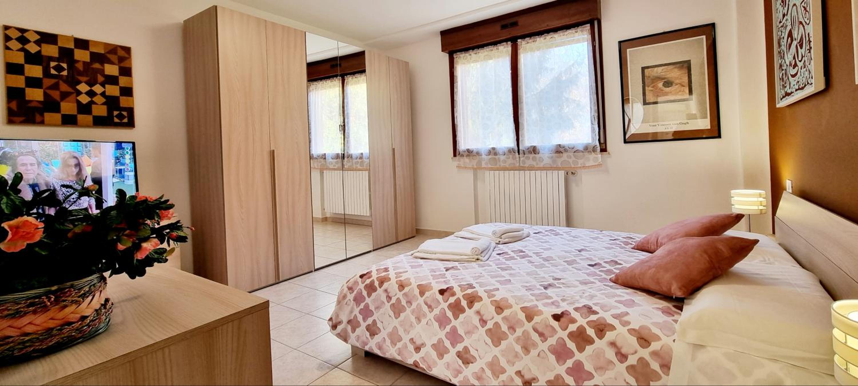 One-Bedroom Apartment photo 3
