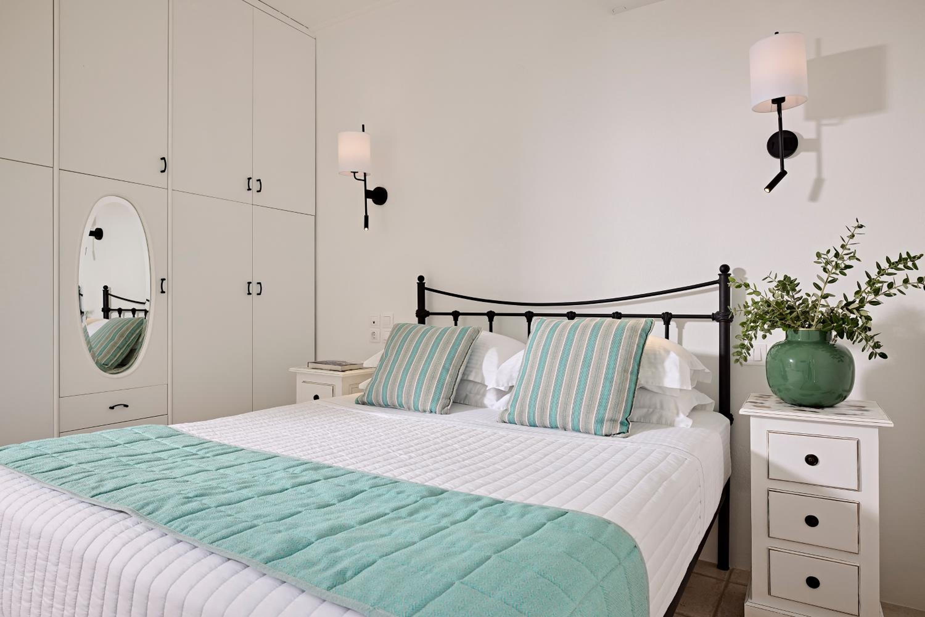 Deluxe Suite With Sea View (Pearl)