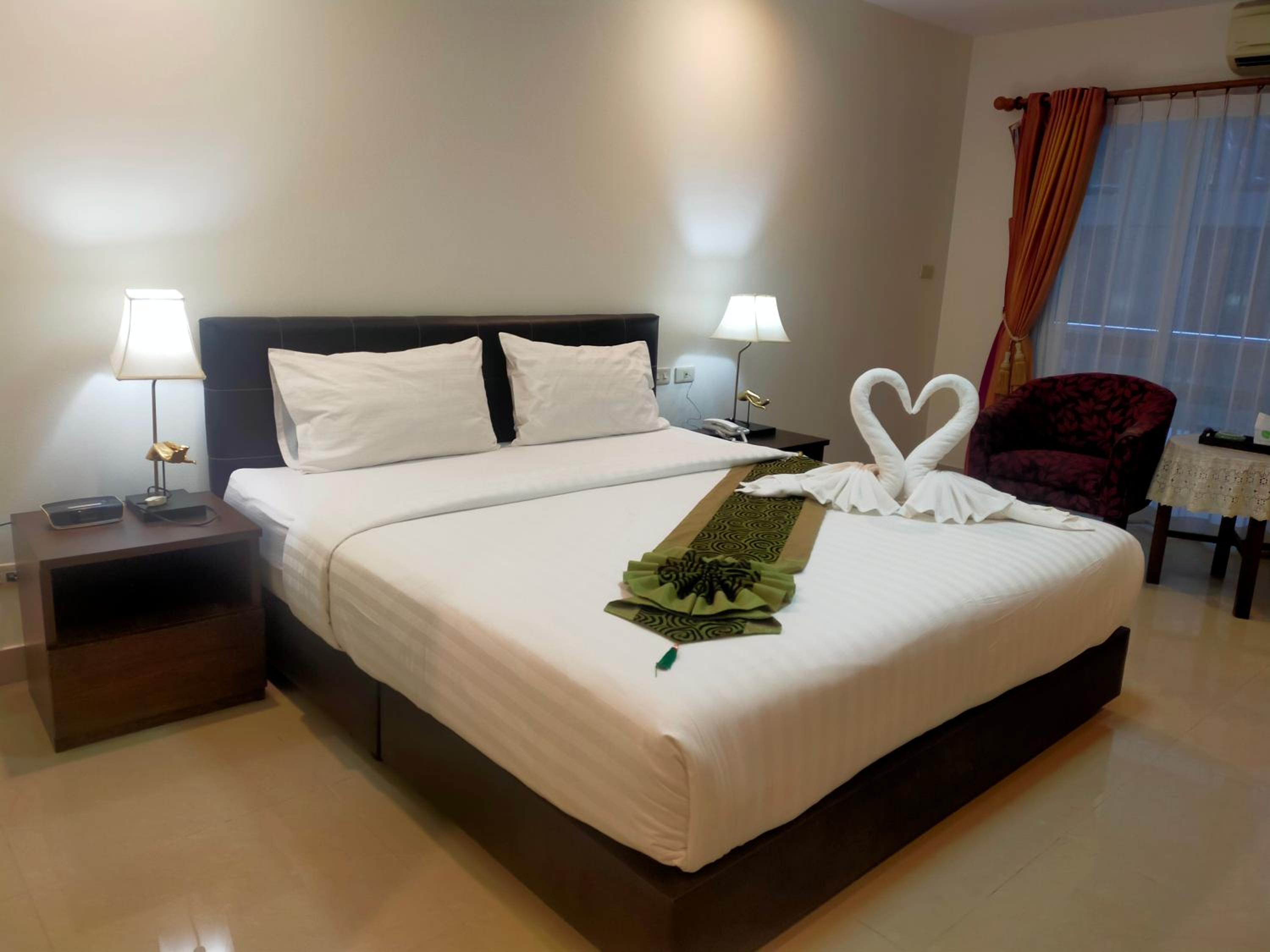 Double Room with Balcony - Photo 6