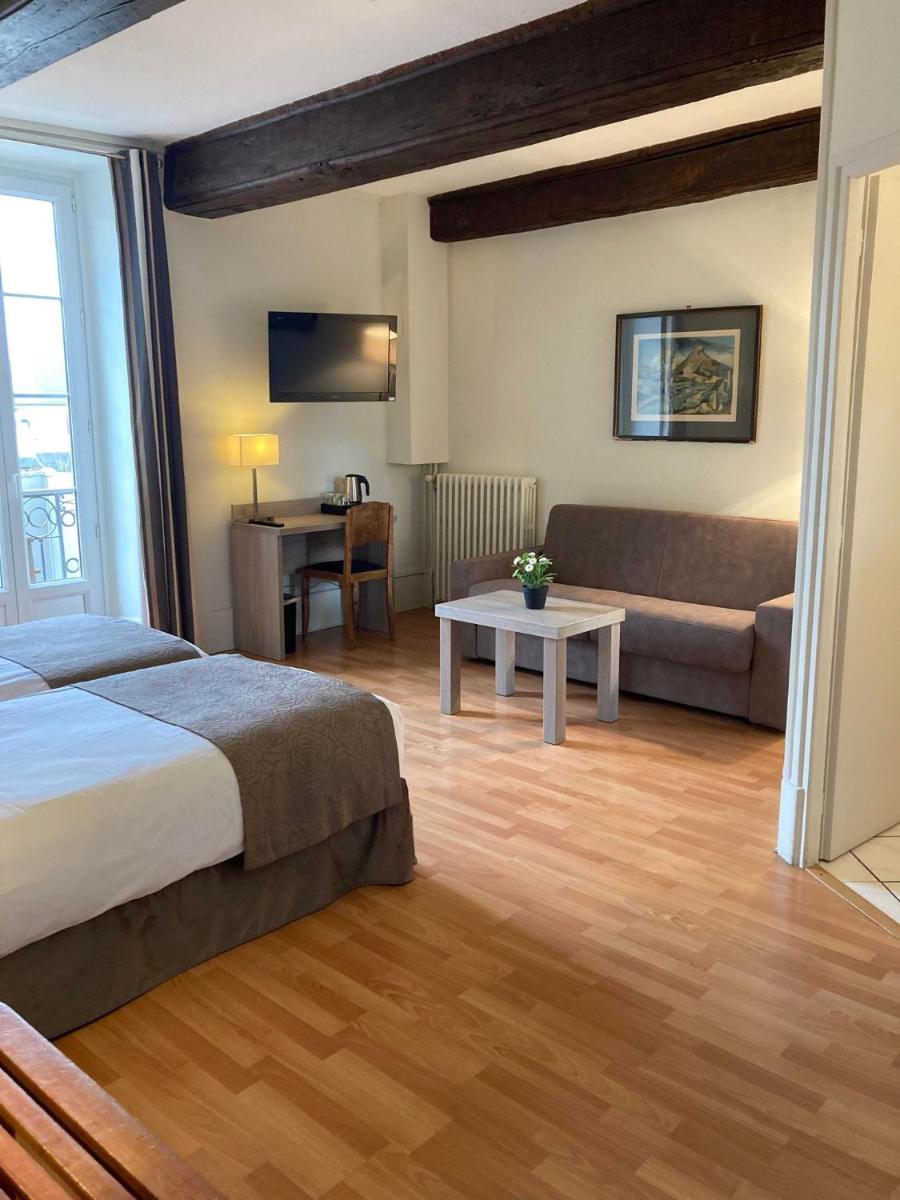 Quadruple Room photo 2