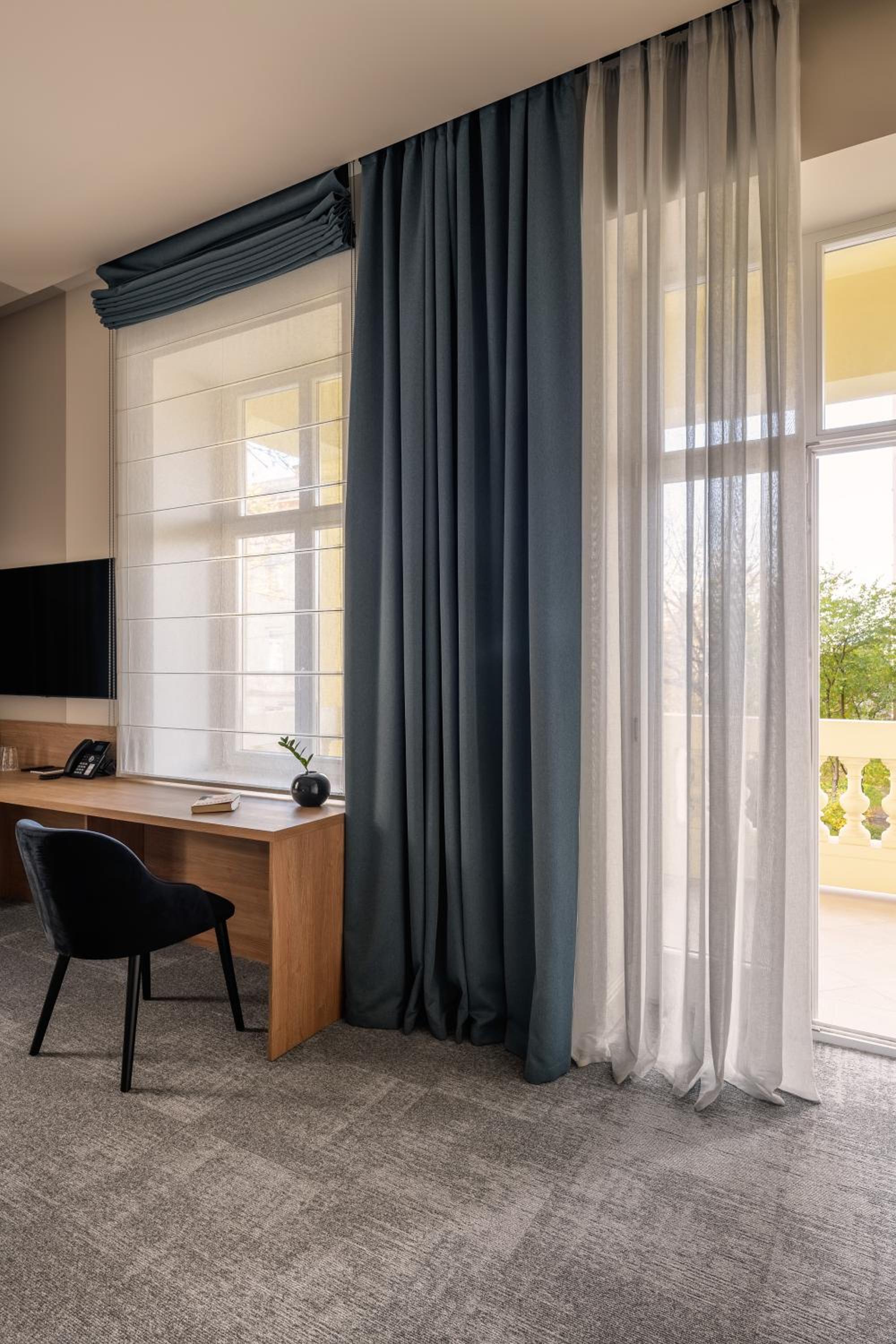 Junior Suite with Balcony