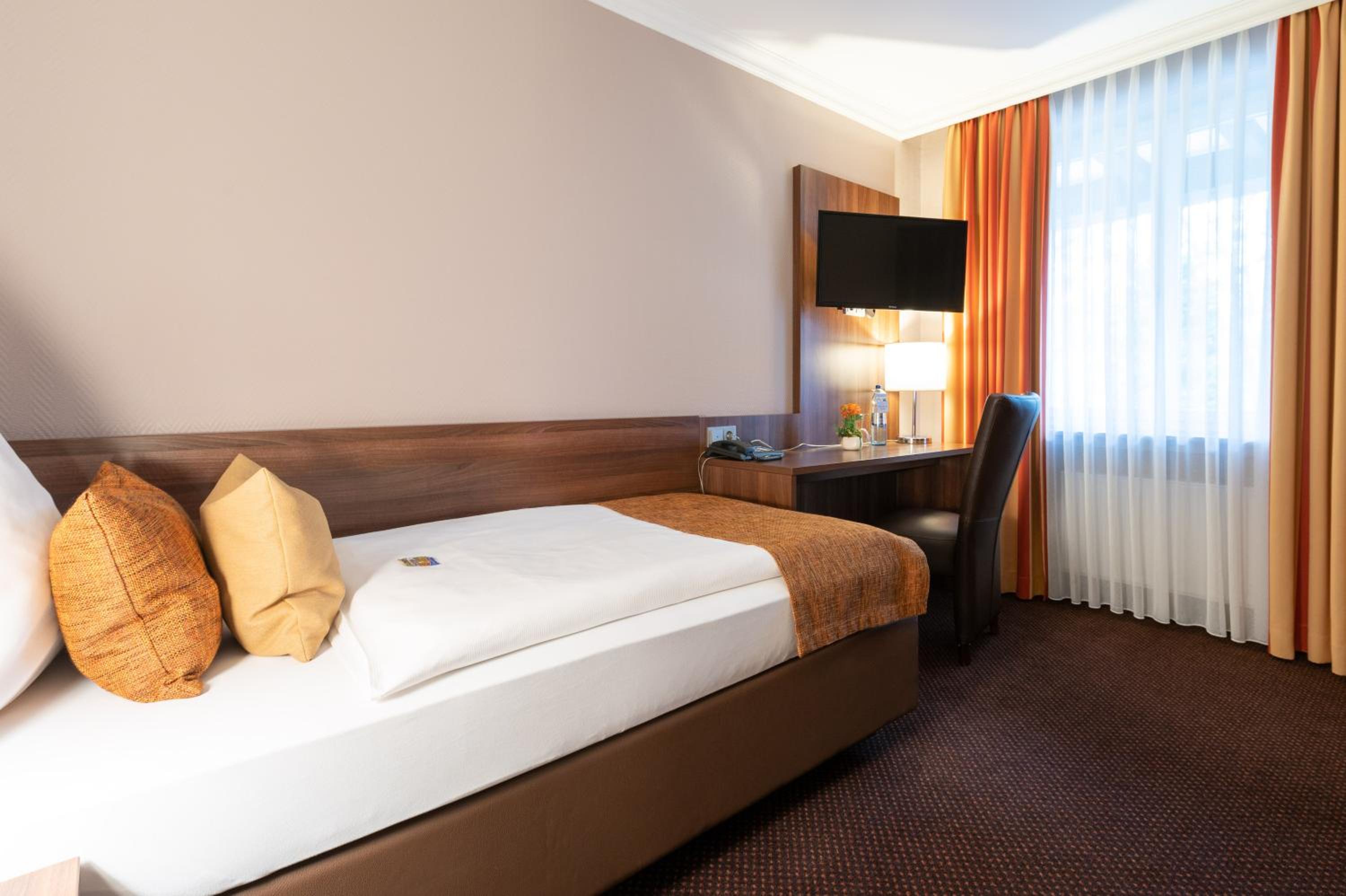 Business Single Room photo 2