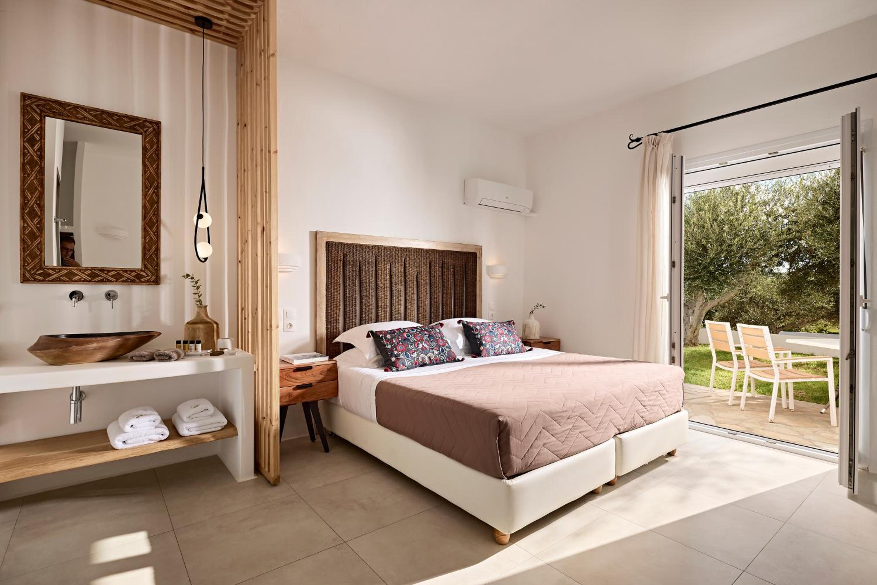 Double Room with Garden View photo 2