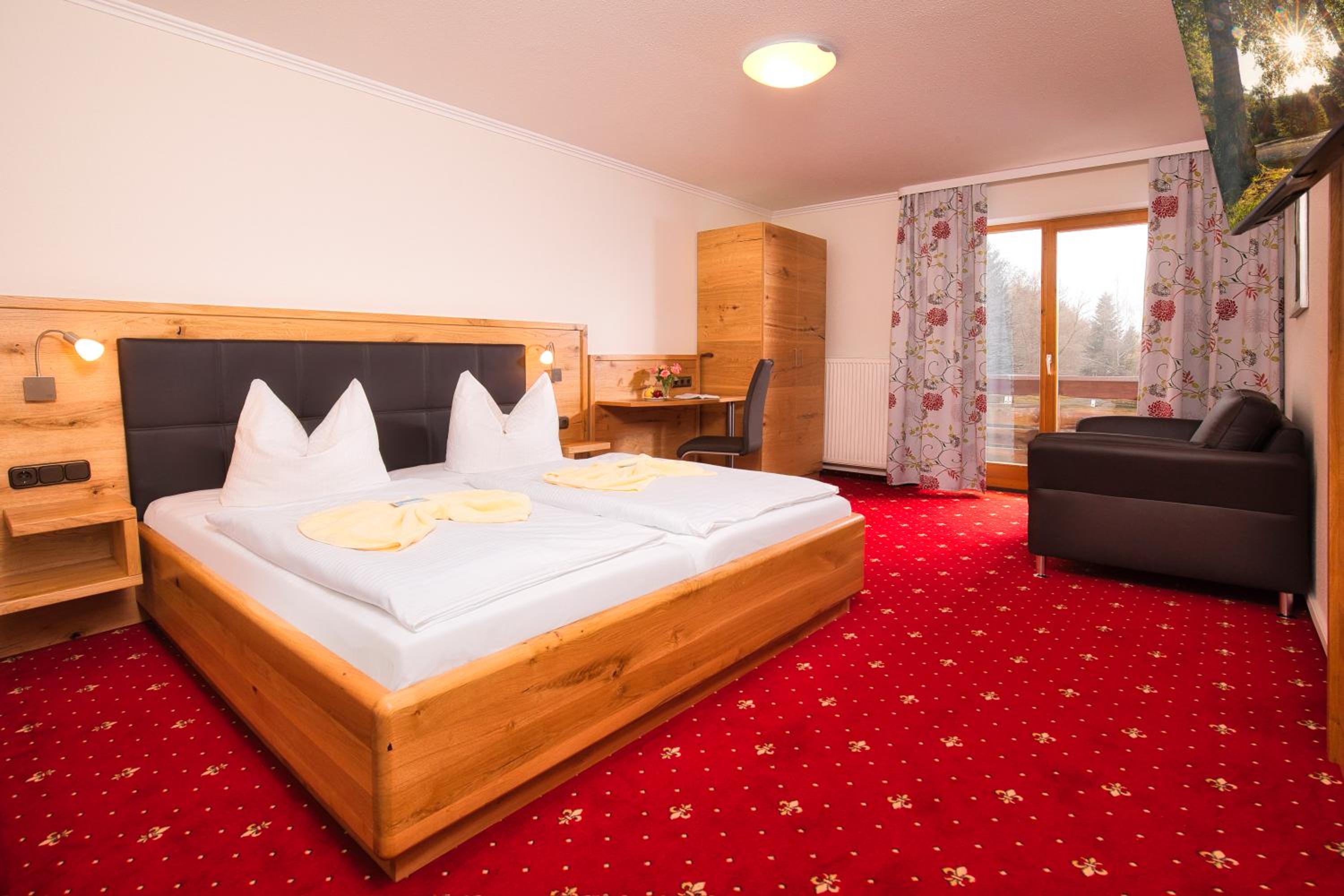 Double Room with Lake View