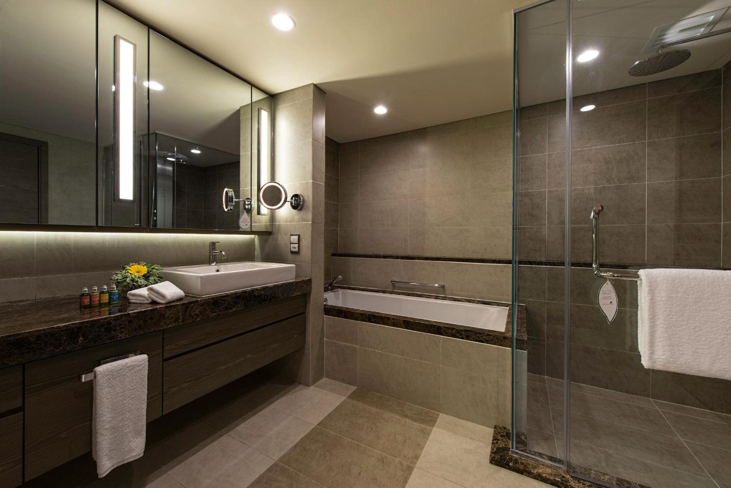 Two-Bedroom Premier