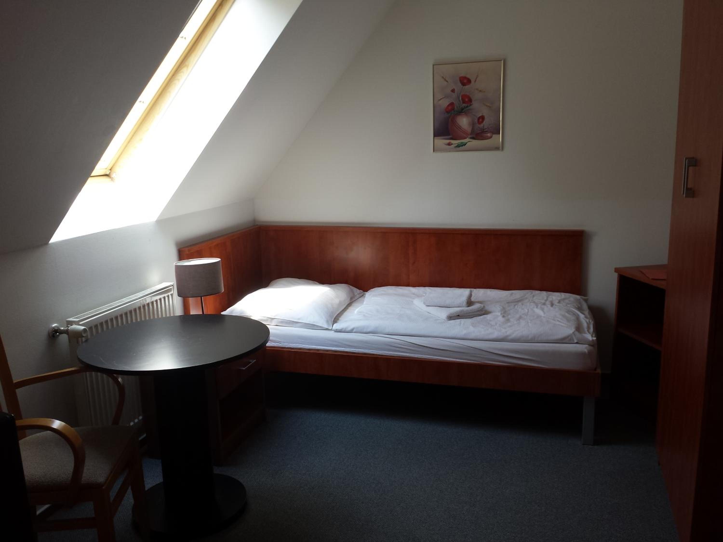 Single Room photo 1