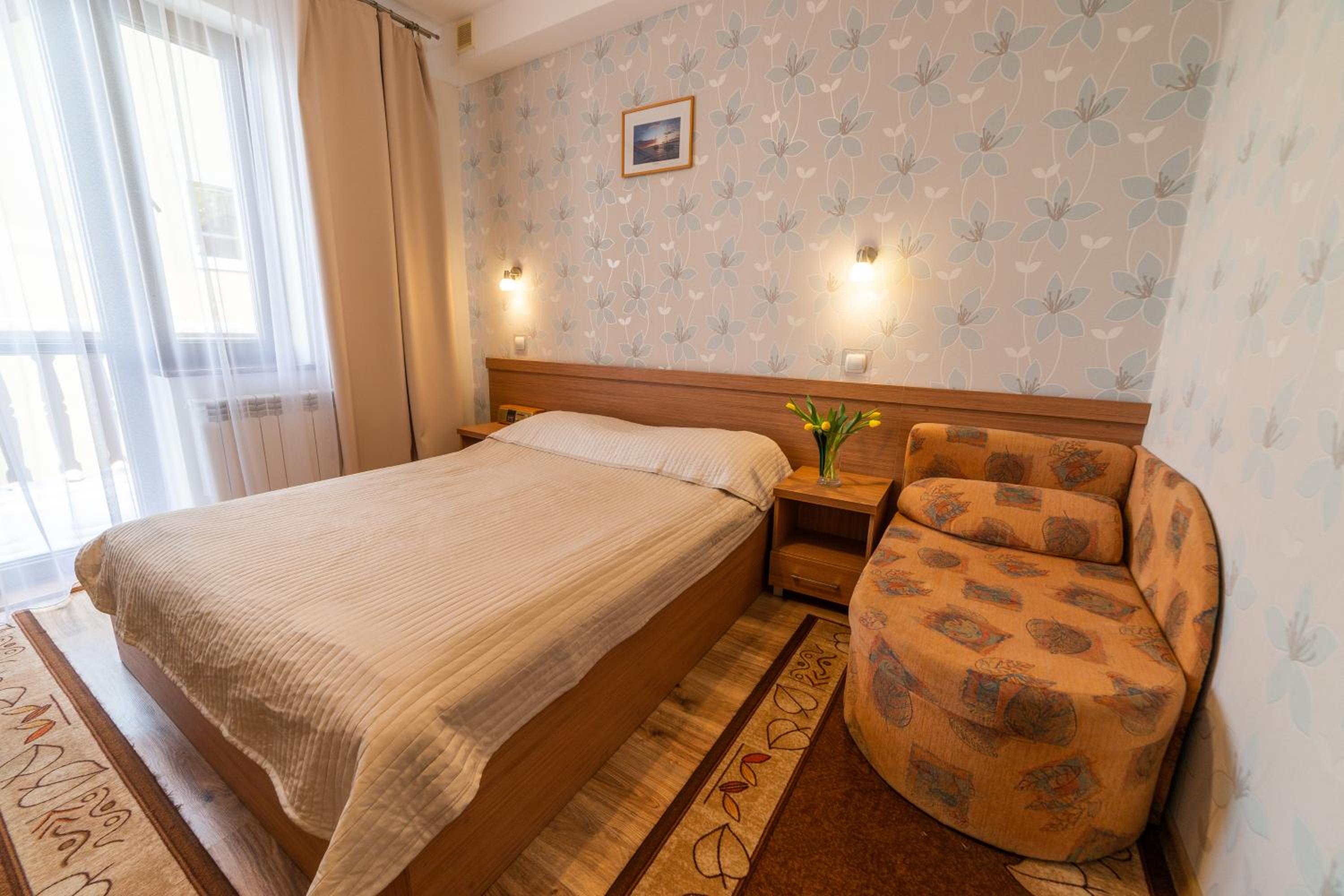 Double Room with Balcony and Side Lake View