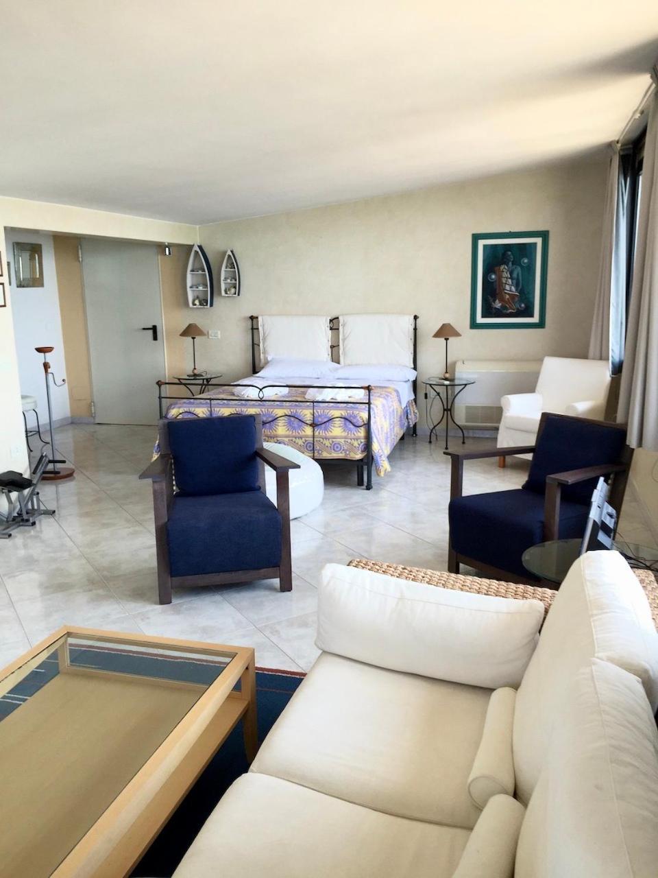 Junior Suite with Sea View photo 2