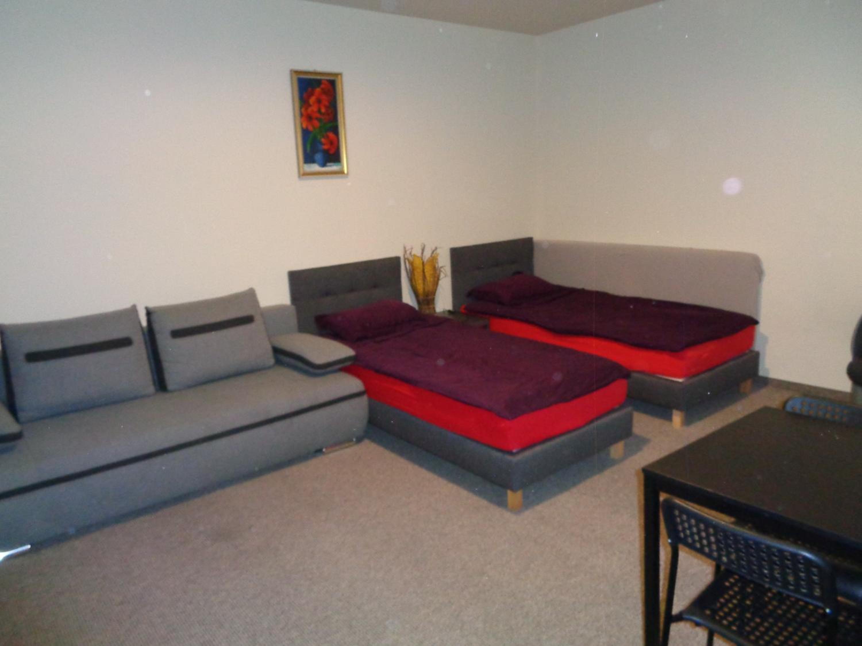 Twin Room with Private External Bathroom