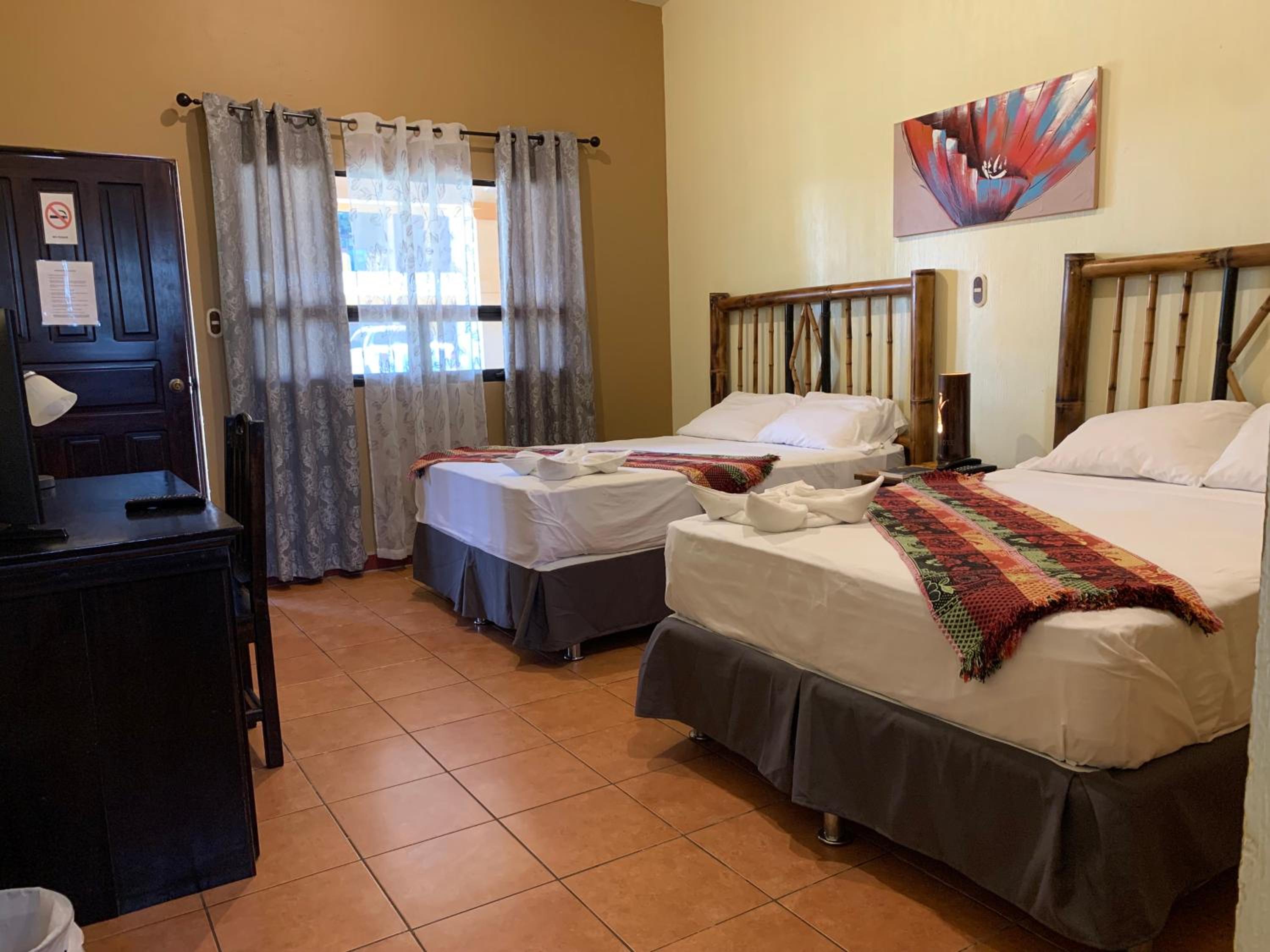 Premium Quadruple Room