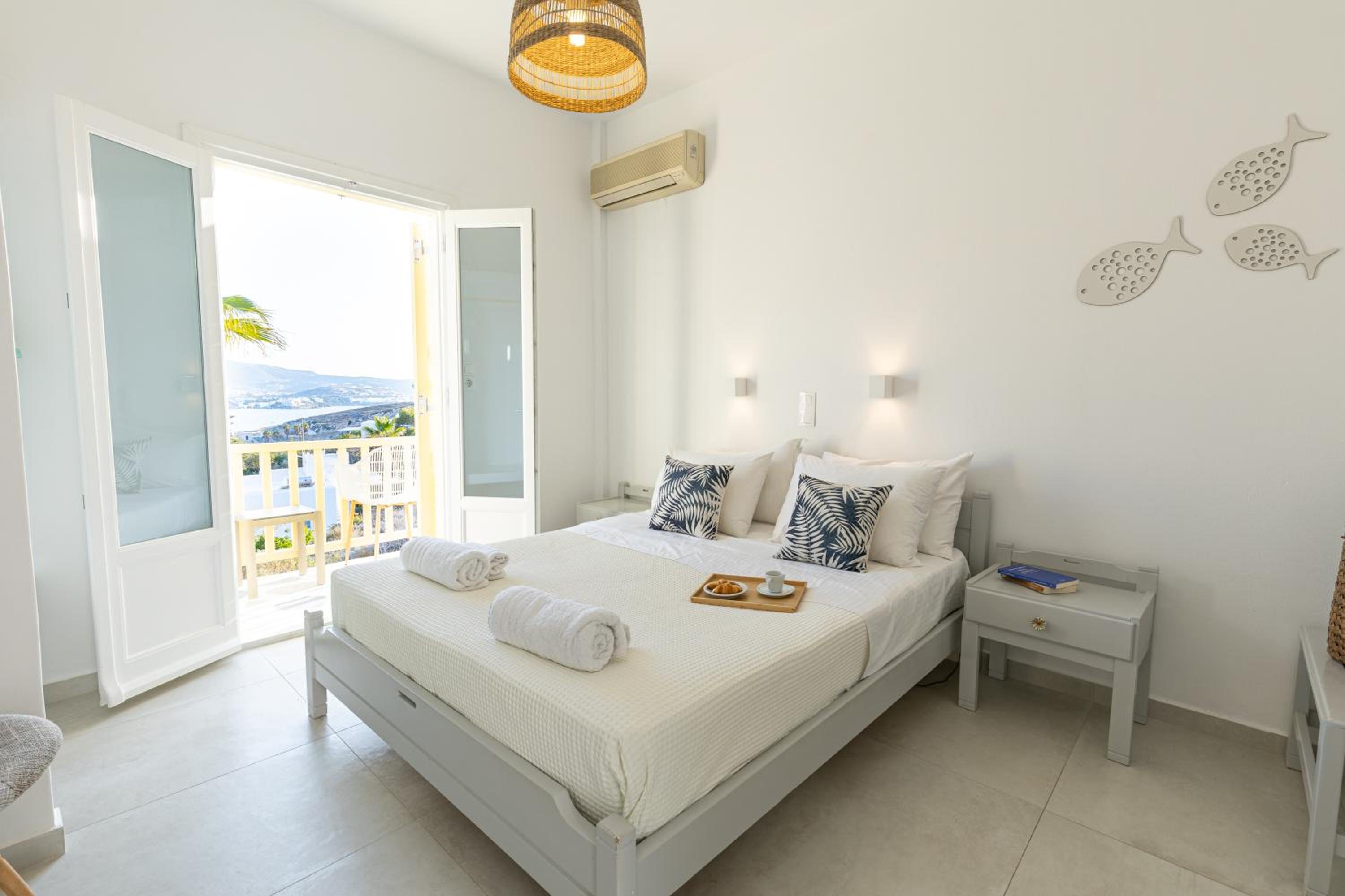 Double Room with Sea View - Photo 8