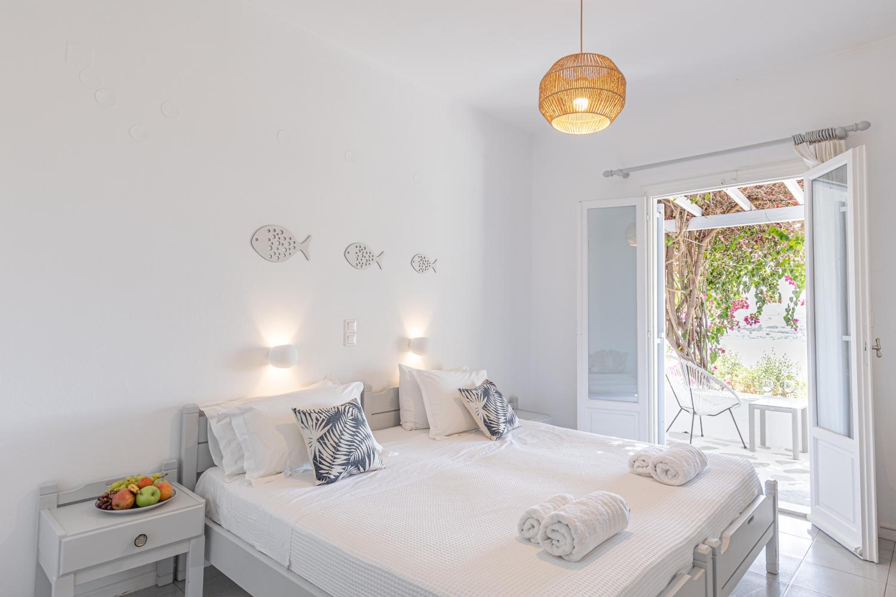 Double Room with Sea View - Photo 13