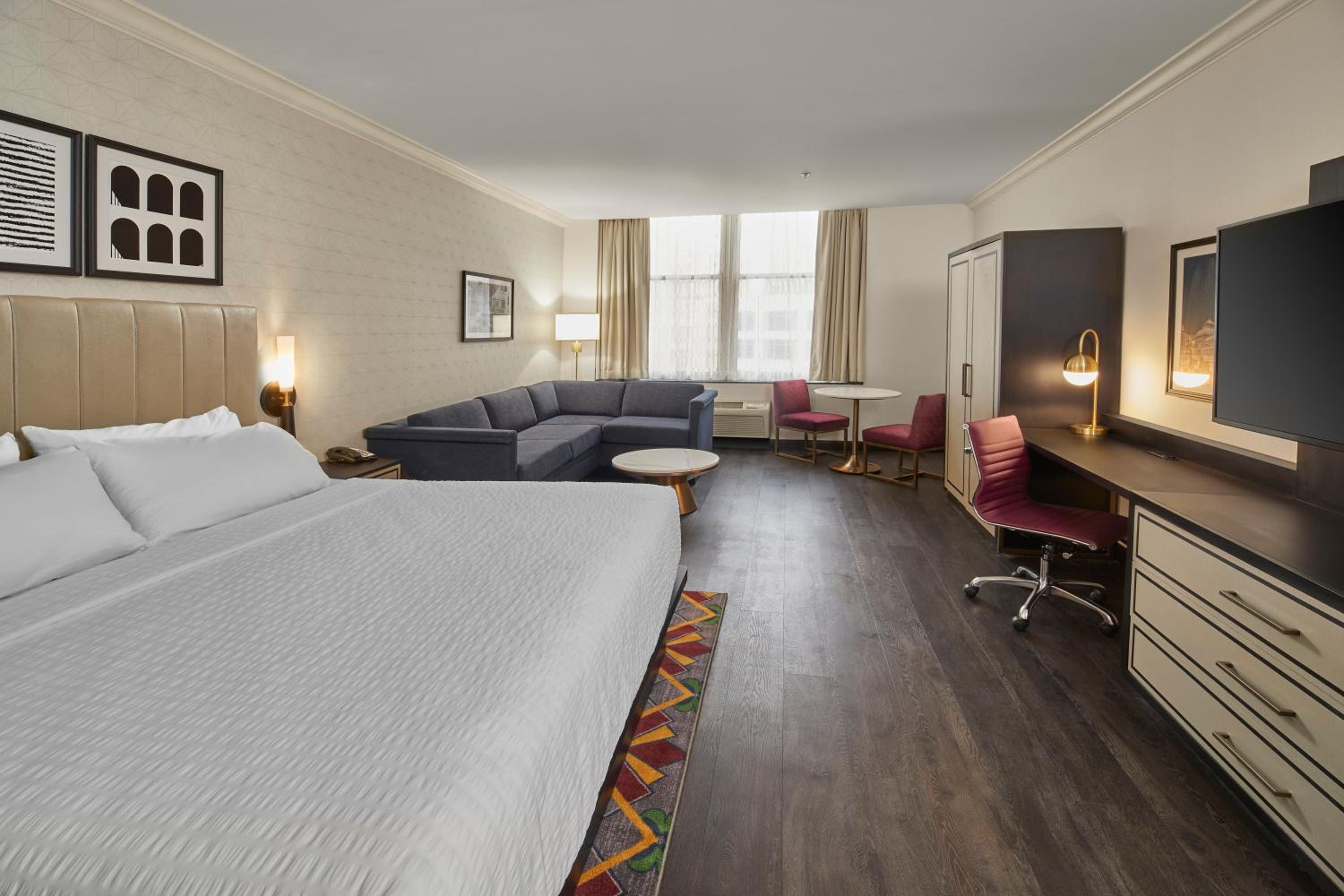 Premium Room - Photo 3