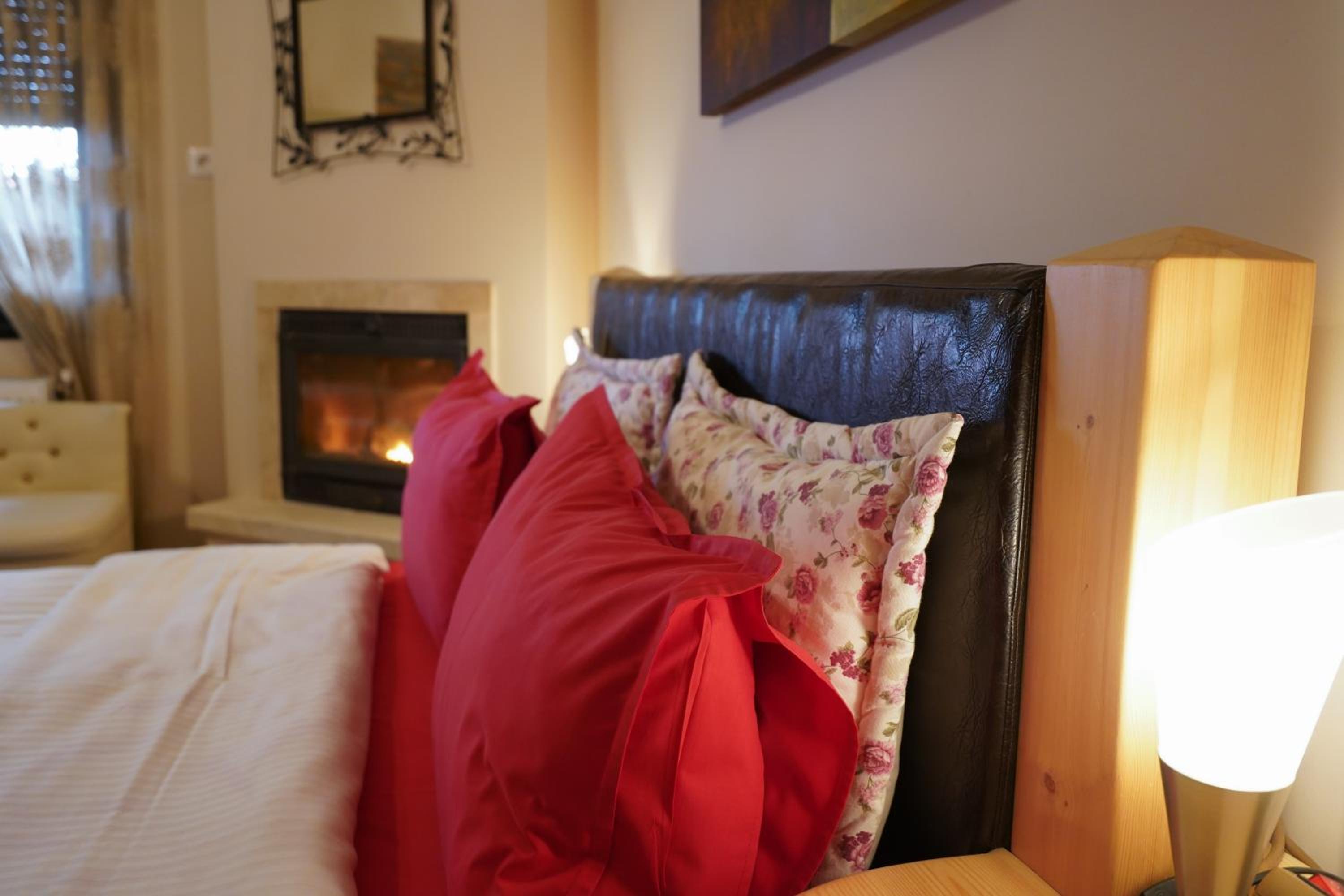 Double Or Twin Room Wih Fireplace