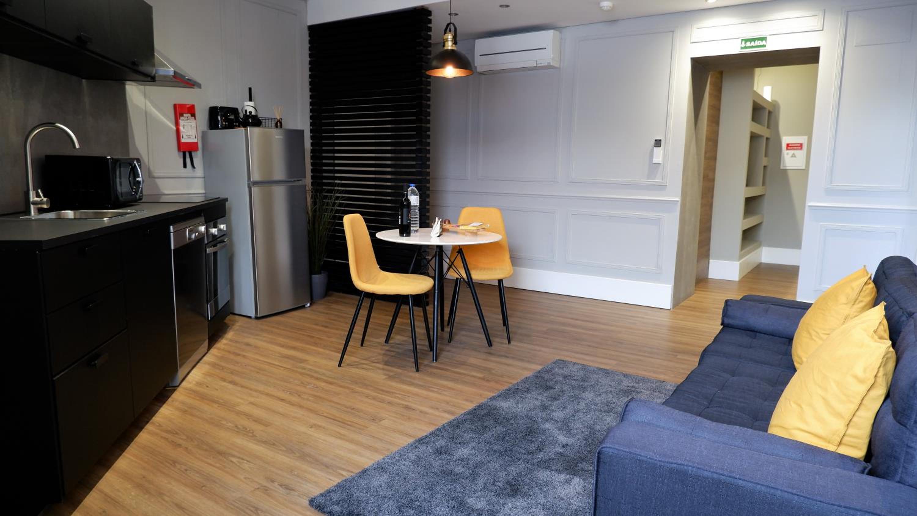 One-Bedroom Apartment - Photo 20