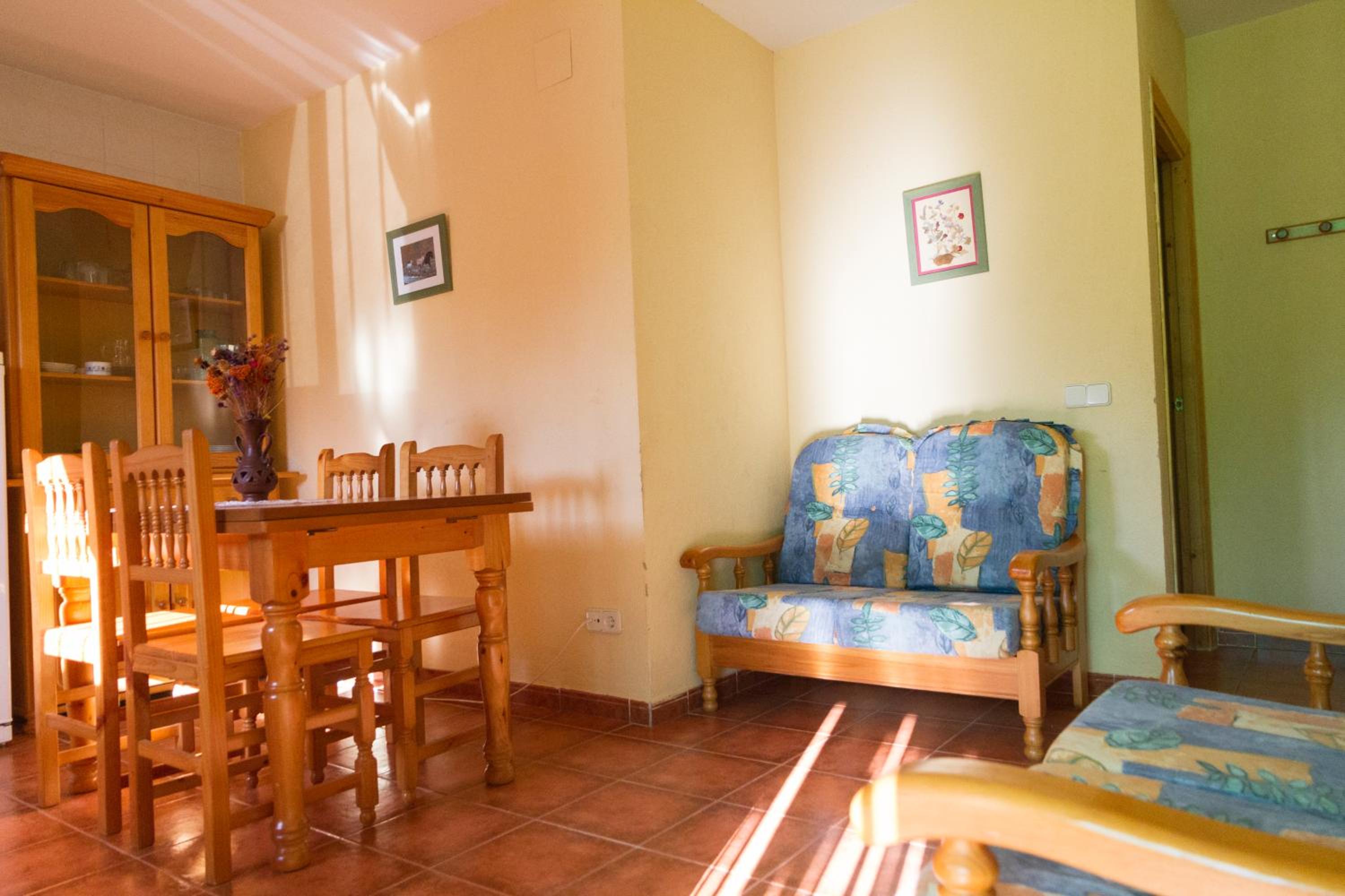 Apartment with Mountain View (4 Adults) - Photo 7