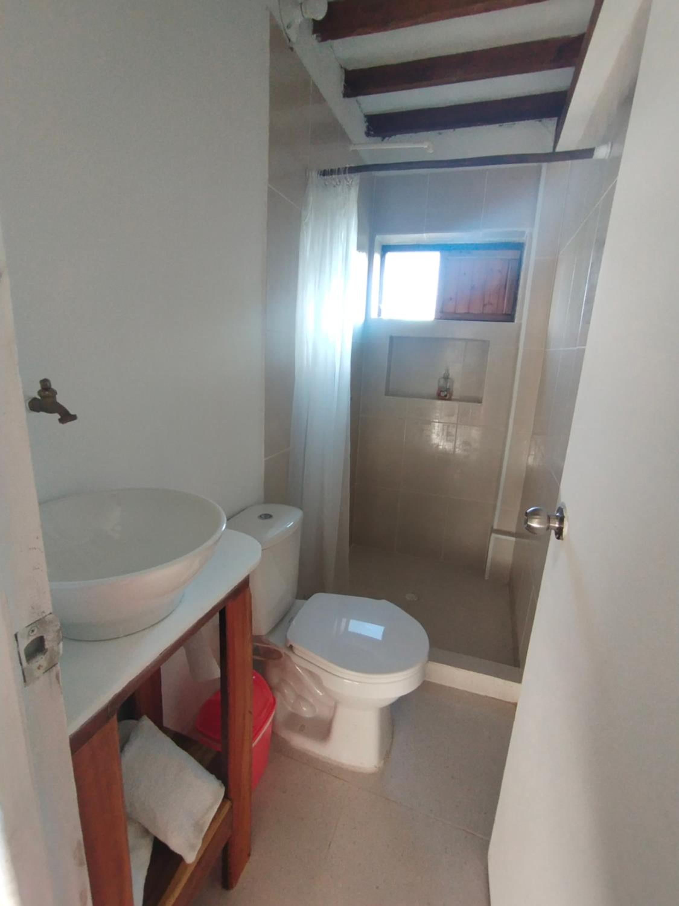 Double Room with Private Bathroom photo 3